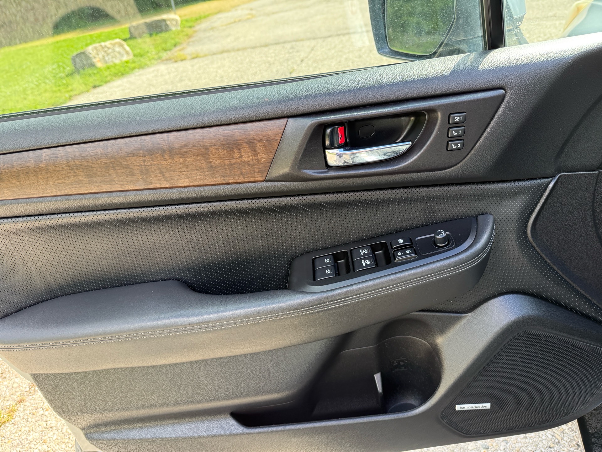 /canadacars/2016-Subaru-Outback-20542879799643377.jpg
