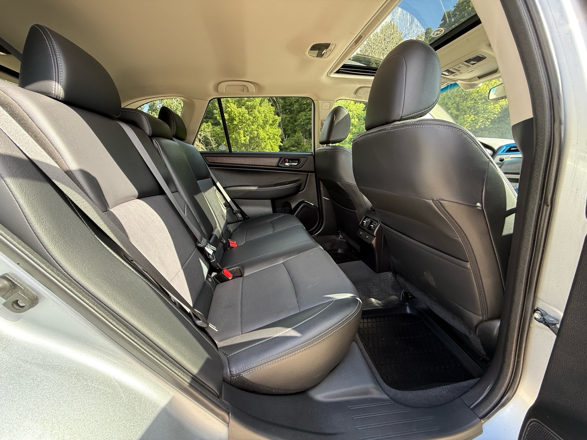 /canadacars/2016-Subaru-Outback-2731026755211139.jpg