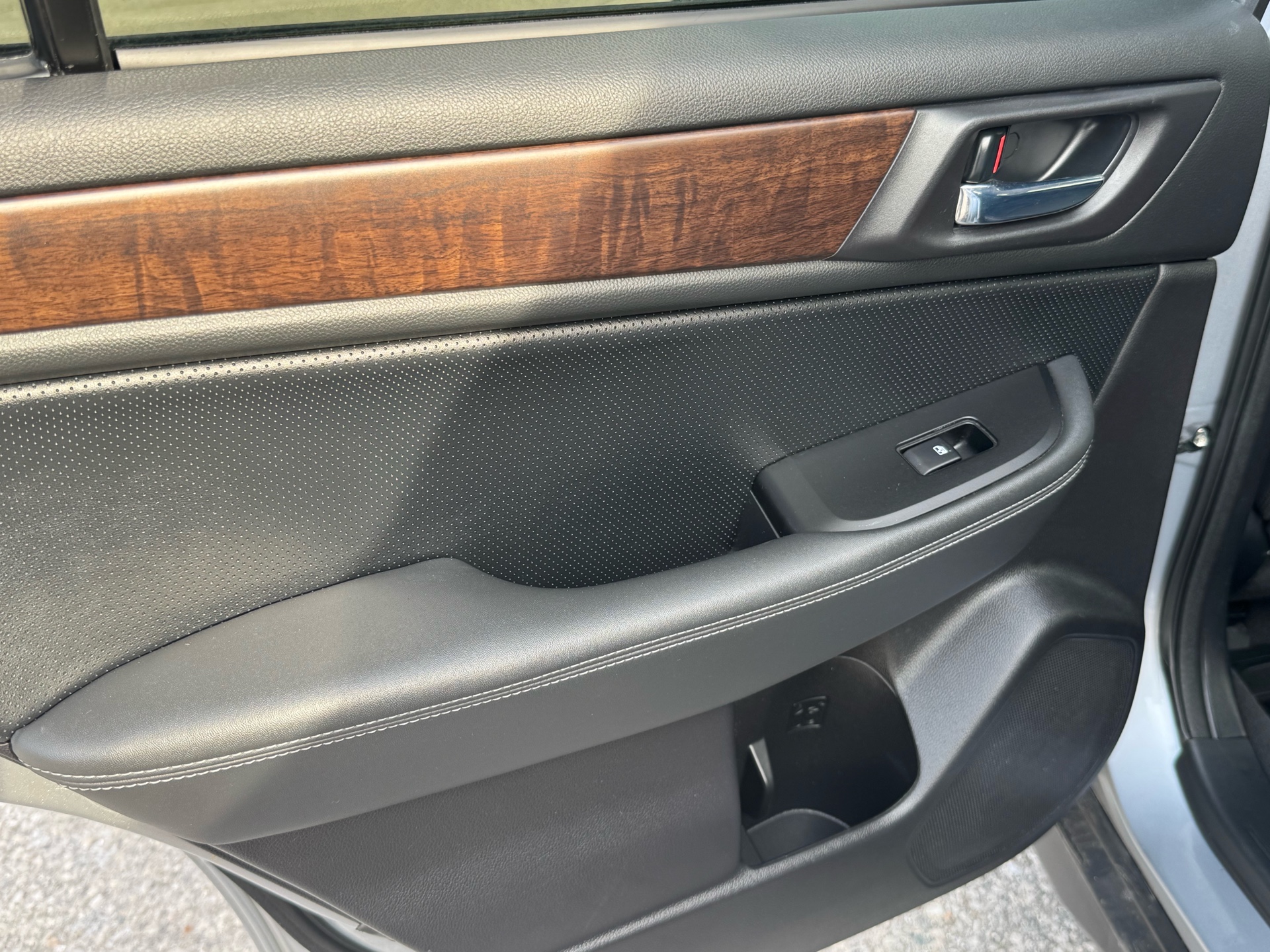 /canadacars/2016-Subaru-Outback-5130738330490443.jpg