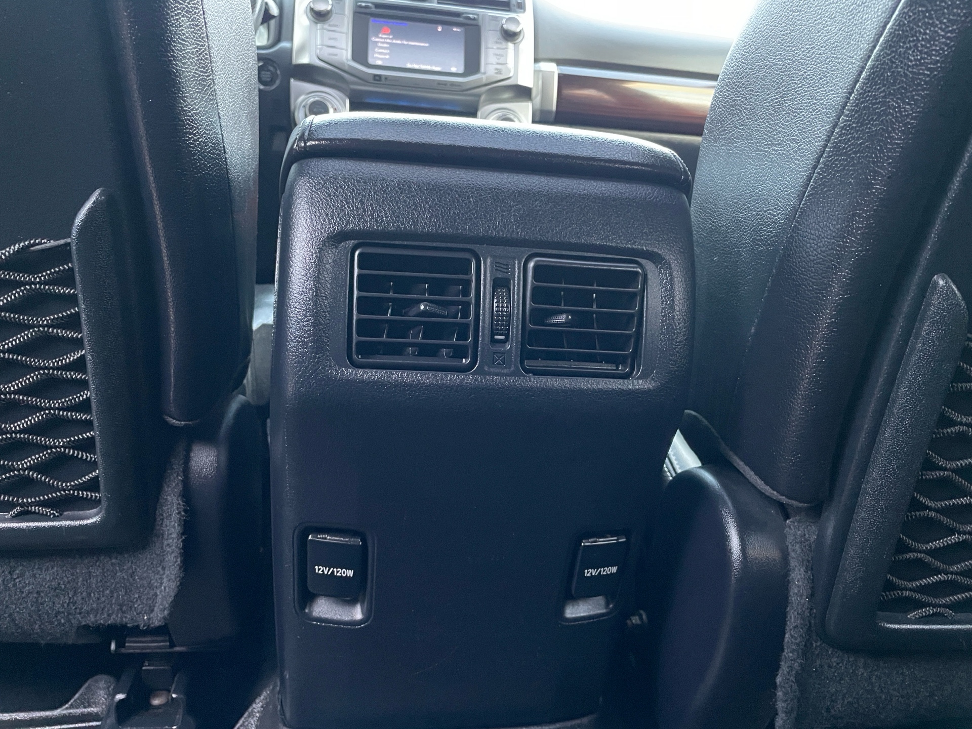/canadacars/2016-Toyota-4Runner-4574031443211286.jpg