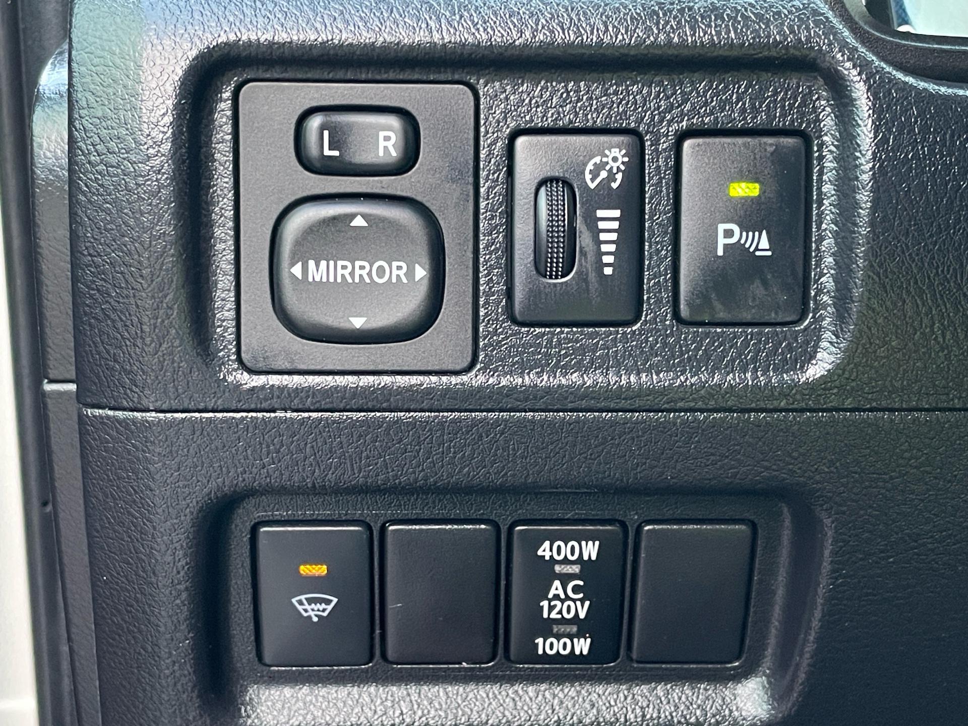 /canadacars/2016-Toyota-4Runner-5433952725571887.jpg
