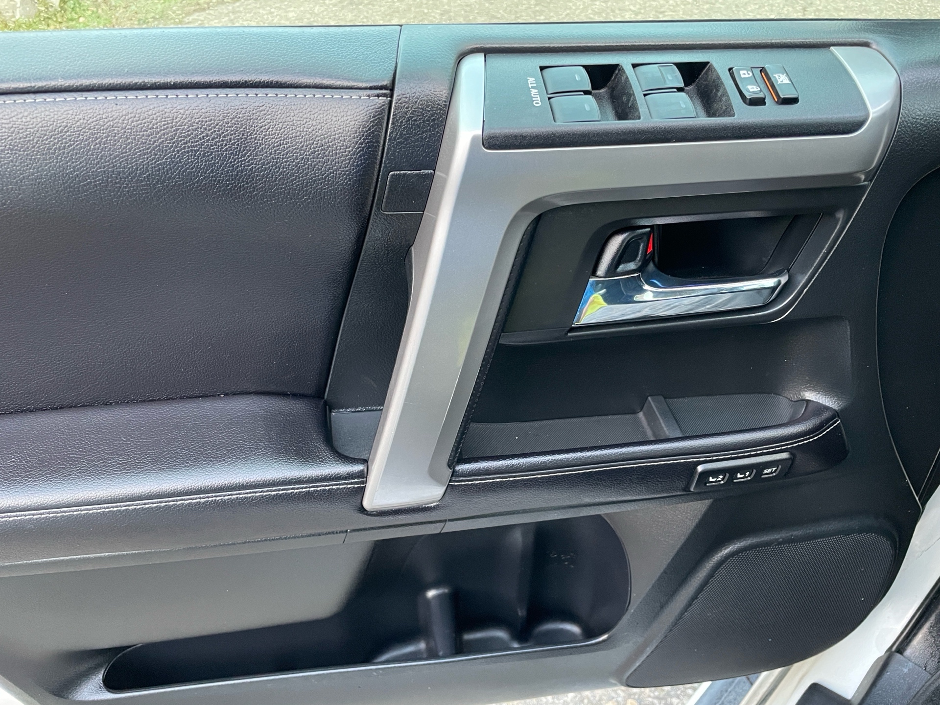 /canadacars/2016-Toyota-4Runner-8912205938989317.jpg