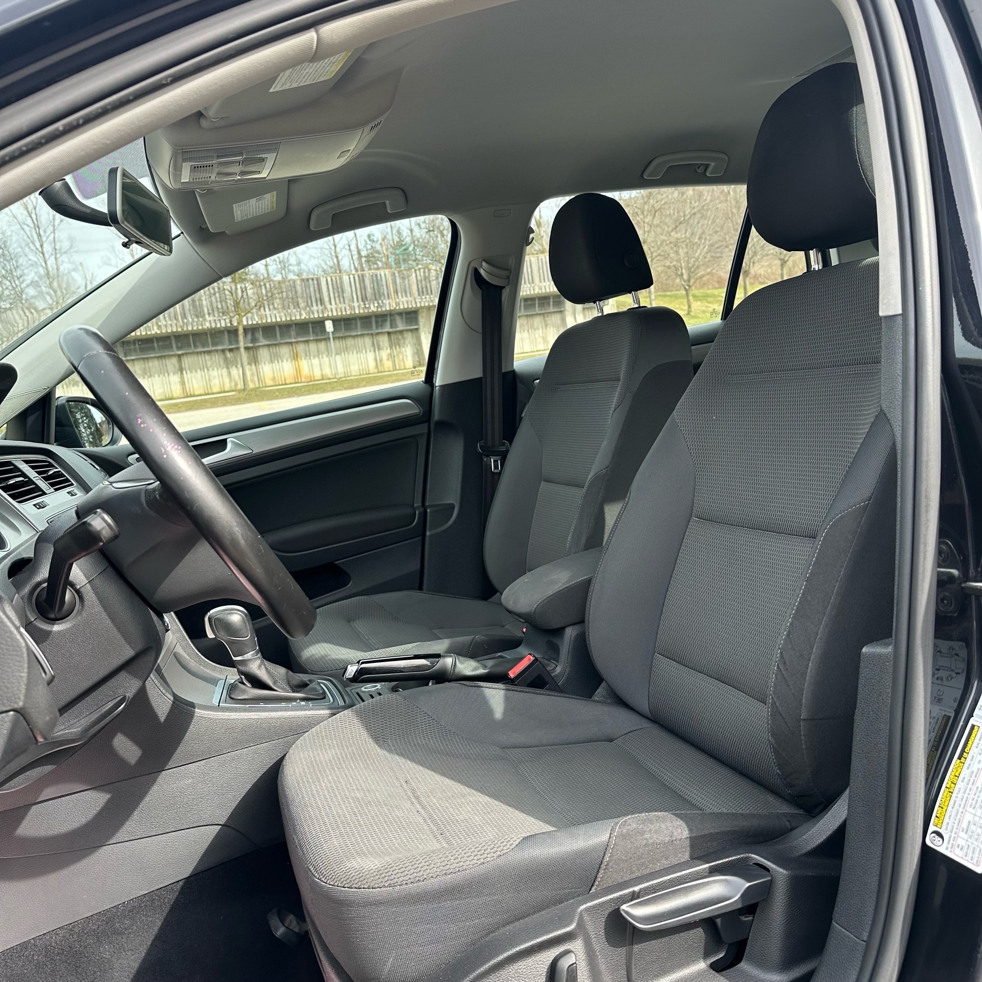 /canadacars/2016-Volkswagen-Golf-4113893171384677.jpg