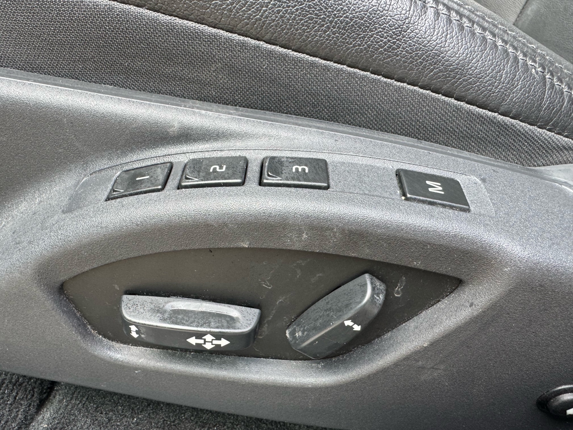 /canadacars/2016-Volvo-XC60-0776470224632626.jpg