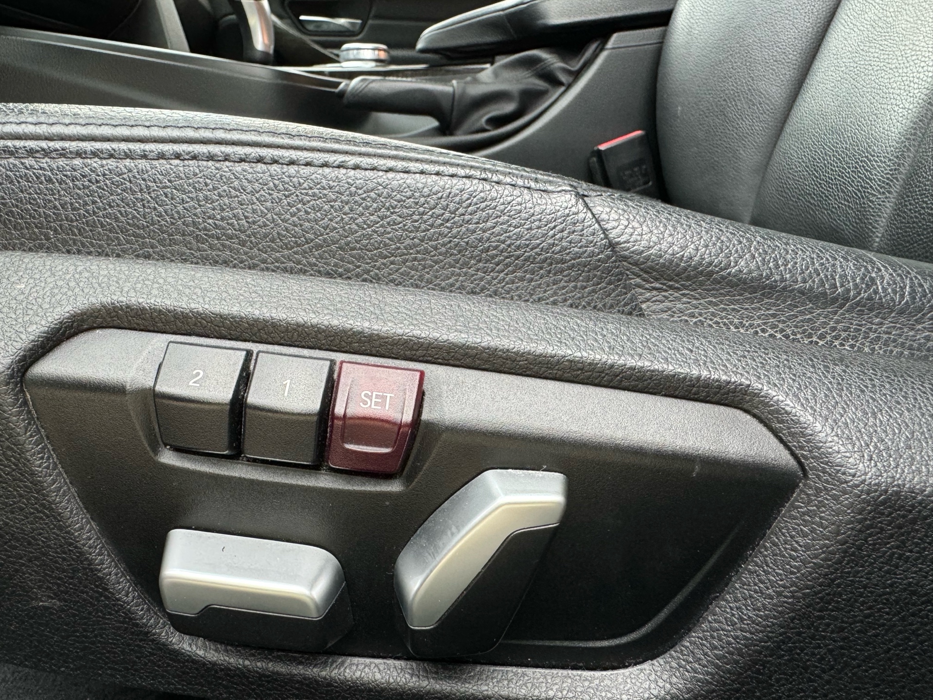 /canadacars/2017-BMW-3Series-45548337272051853.jpg