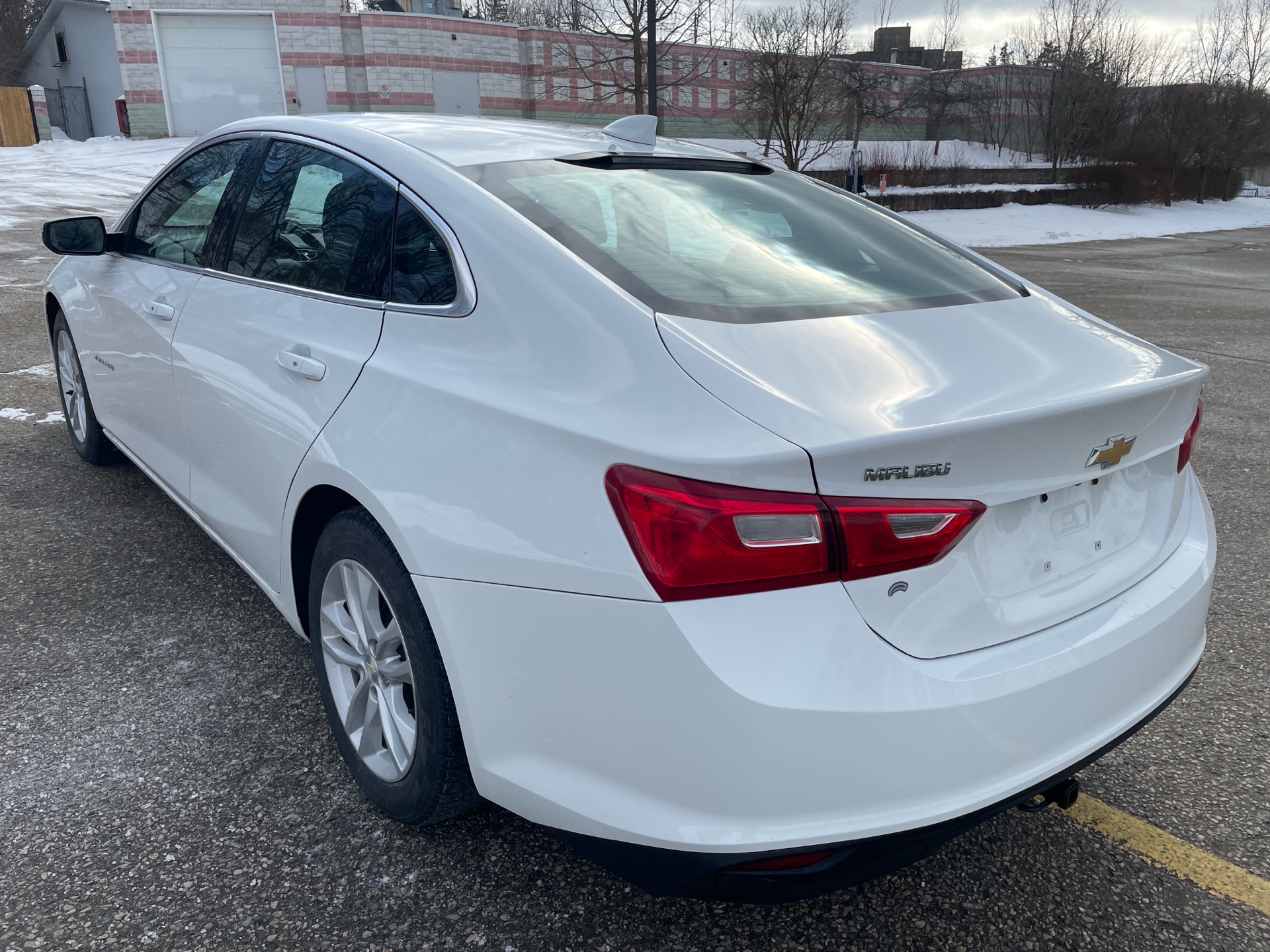 /canadacars/2017-Chevrolet-Malibu-4987010783900563.jpg