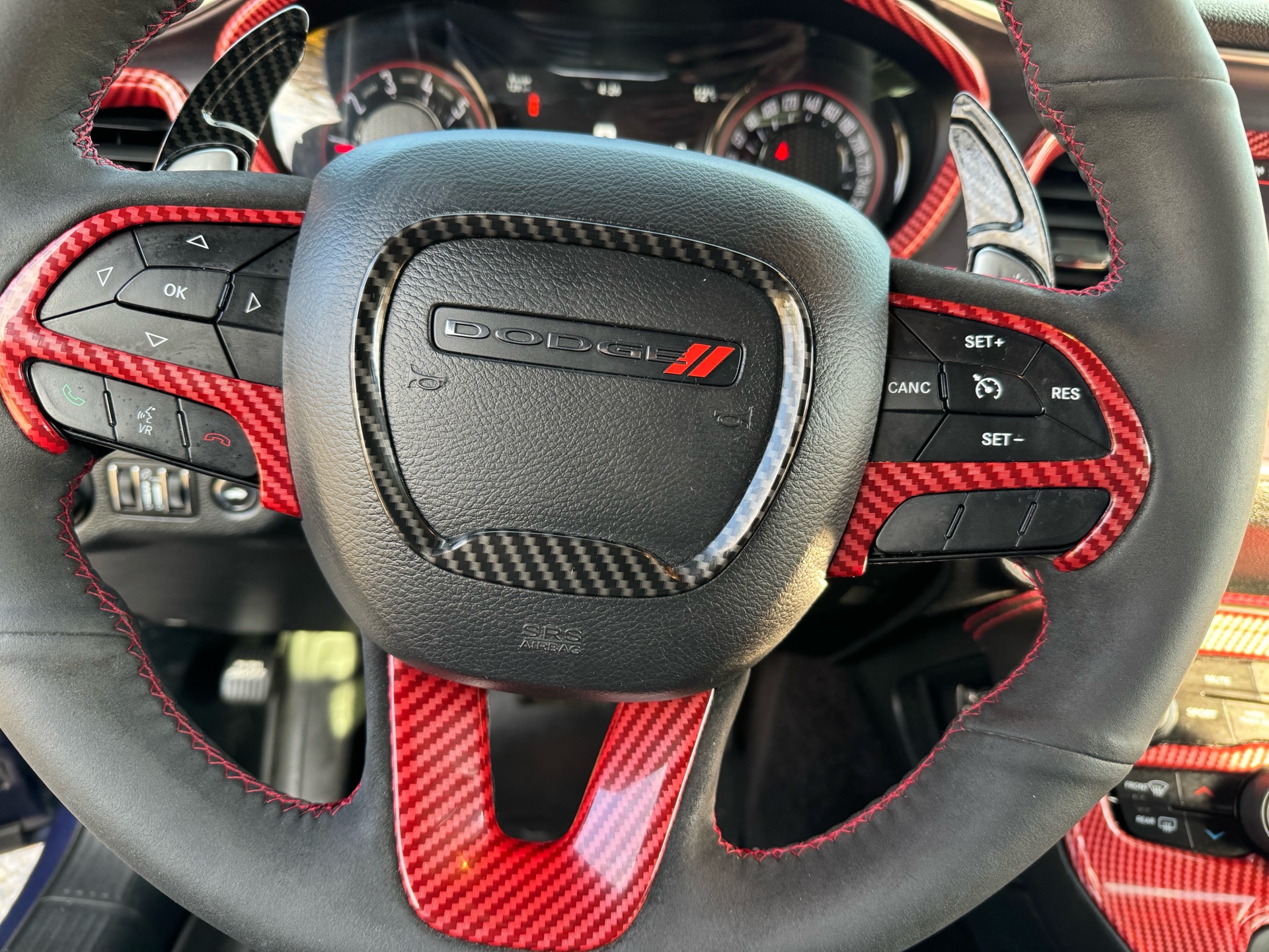 /canadacars/2017-Dodge-Challenger-715702015950096.jpg