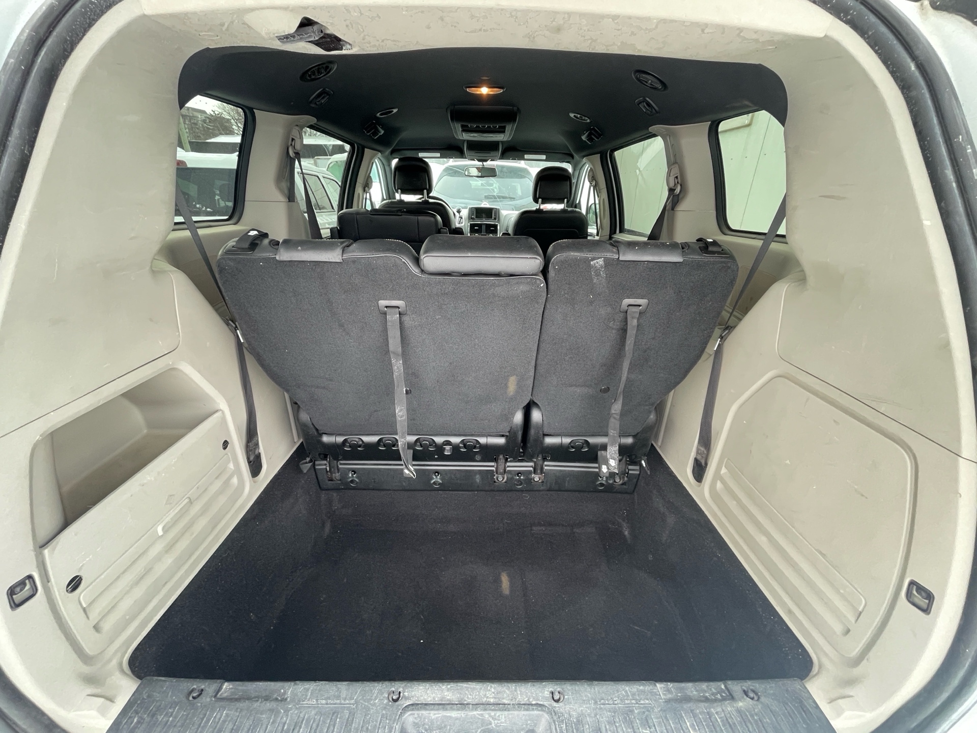 /canadacars/2017-Dodge-GrandCaravan-30402683273426634.jpg
