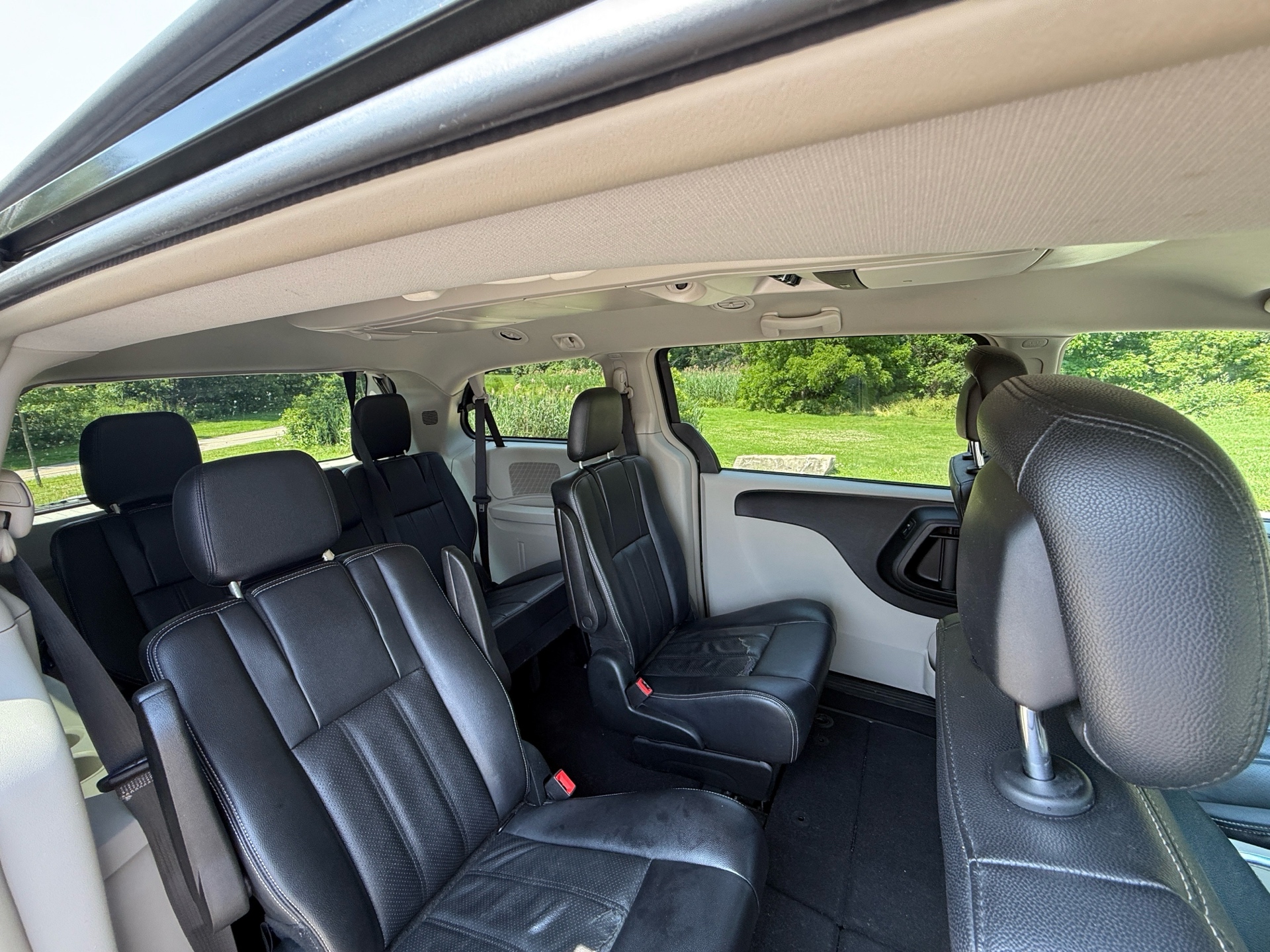 /canadacars/2017-Dodge-GrandCaravan-3133910047382107.jpg
