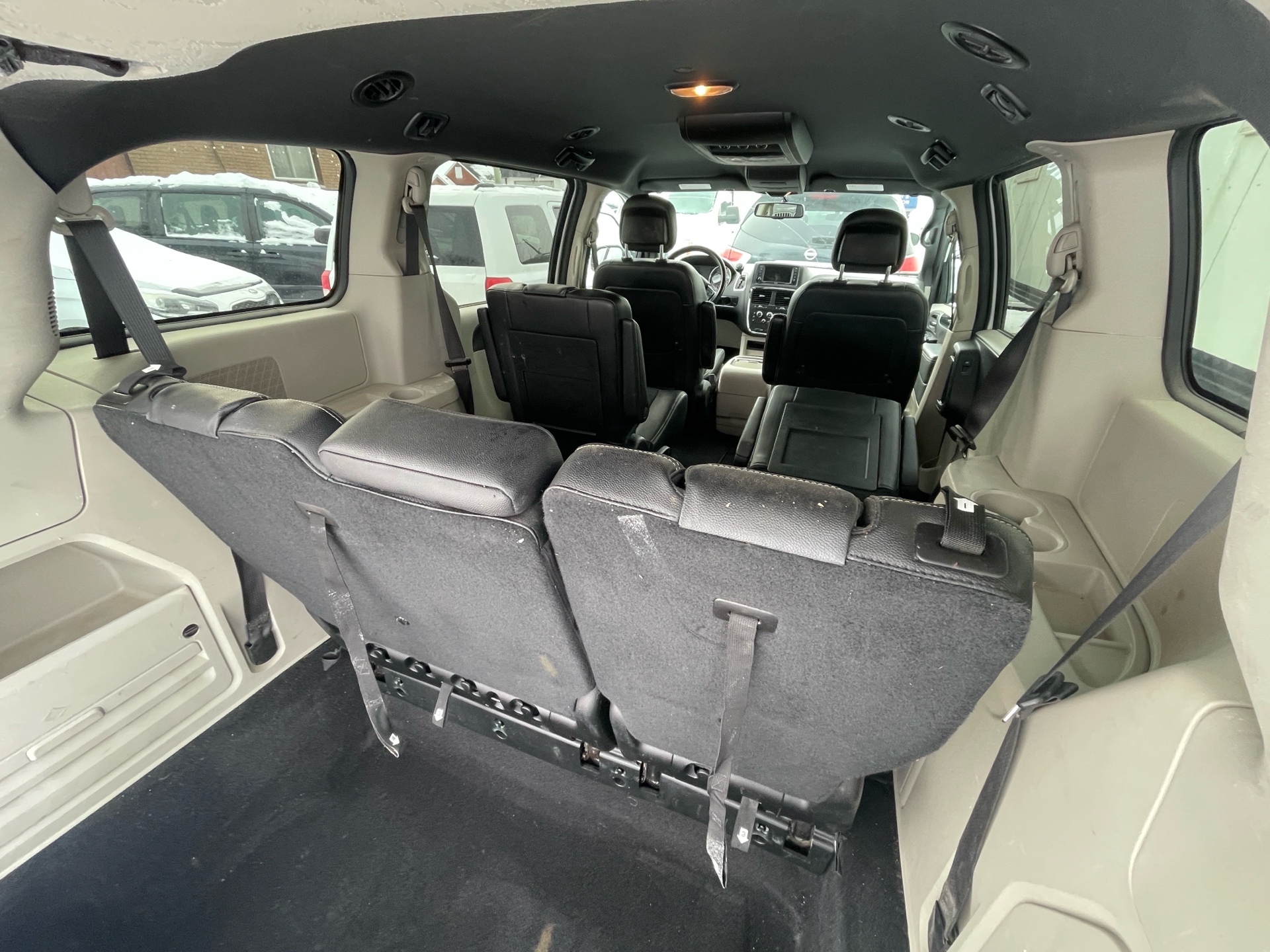 /canadacars/2017-Dodge-GrandCaravan-9573995724507096.jpg