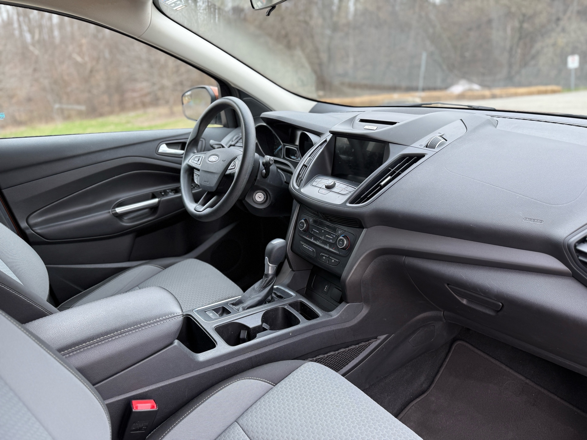 /canadacars/2017-FORD-ESCAPE-44995080780746055.jpg