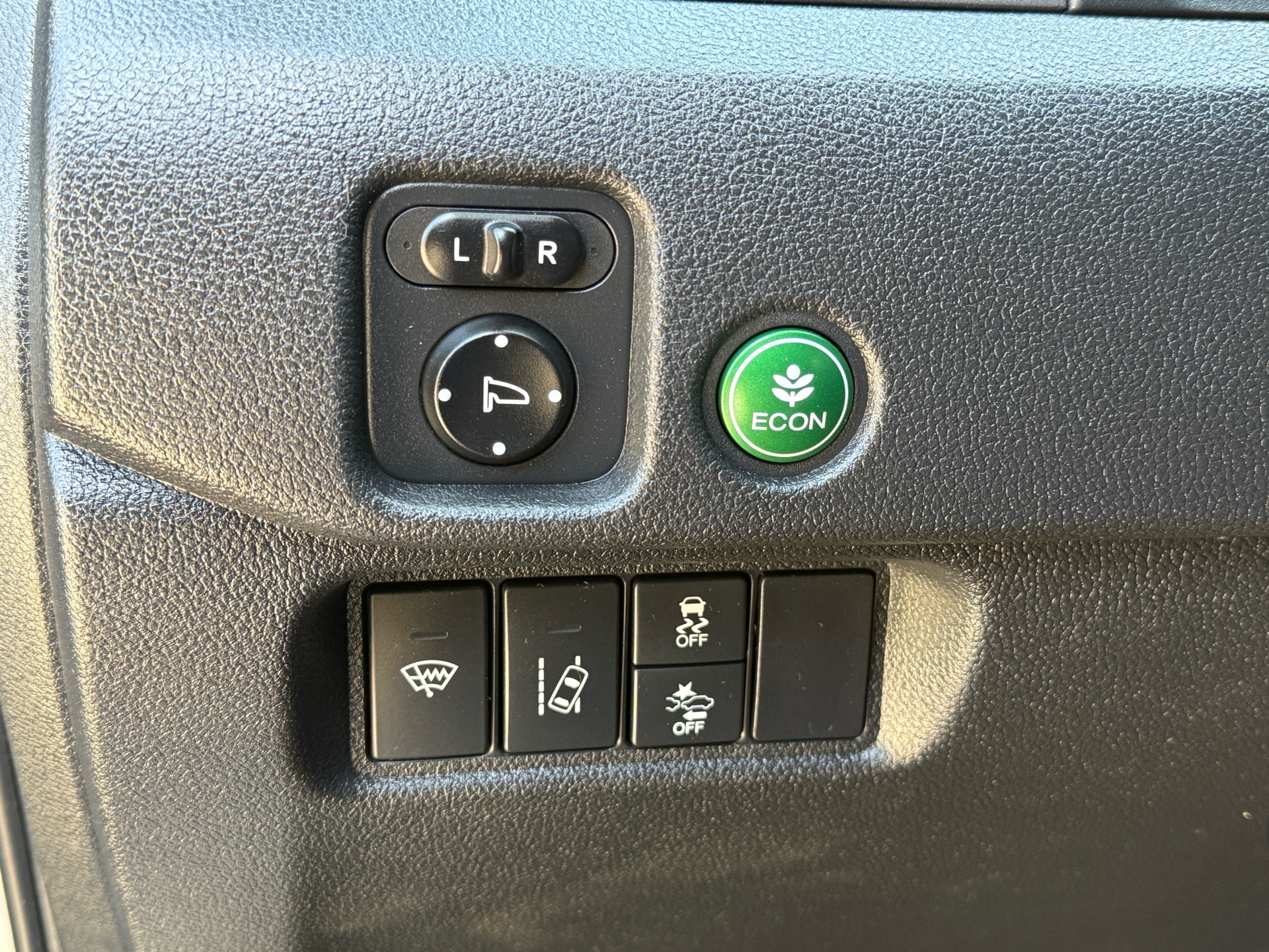/canadacars/2017-Honda-Pilot-8629417696431965.jpg