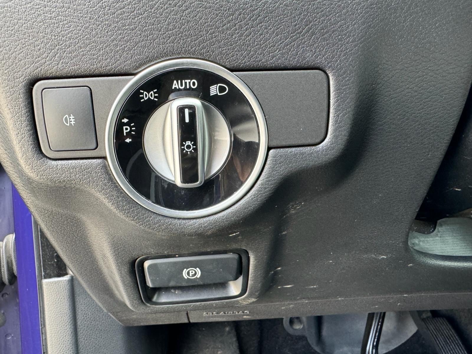 /canadacars/2017-INFINITI-QX30-7525932559380666.jpg