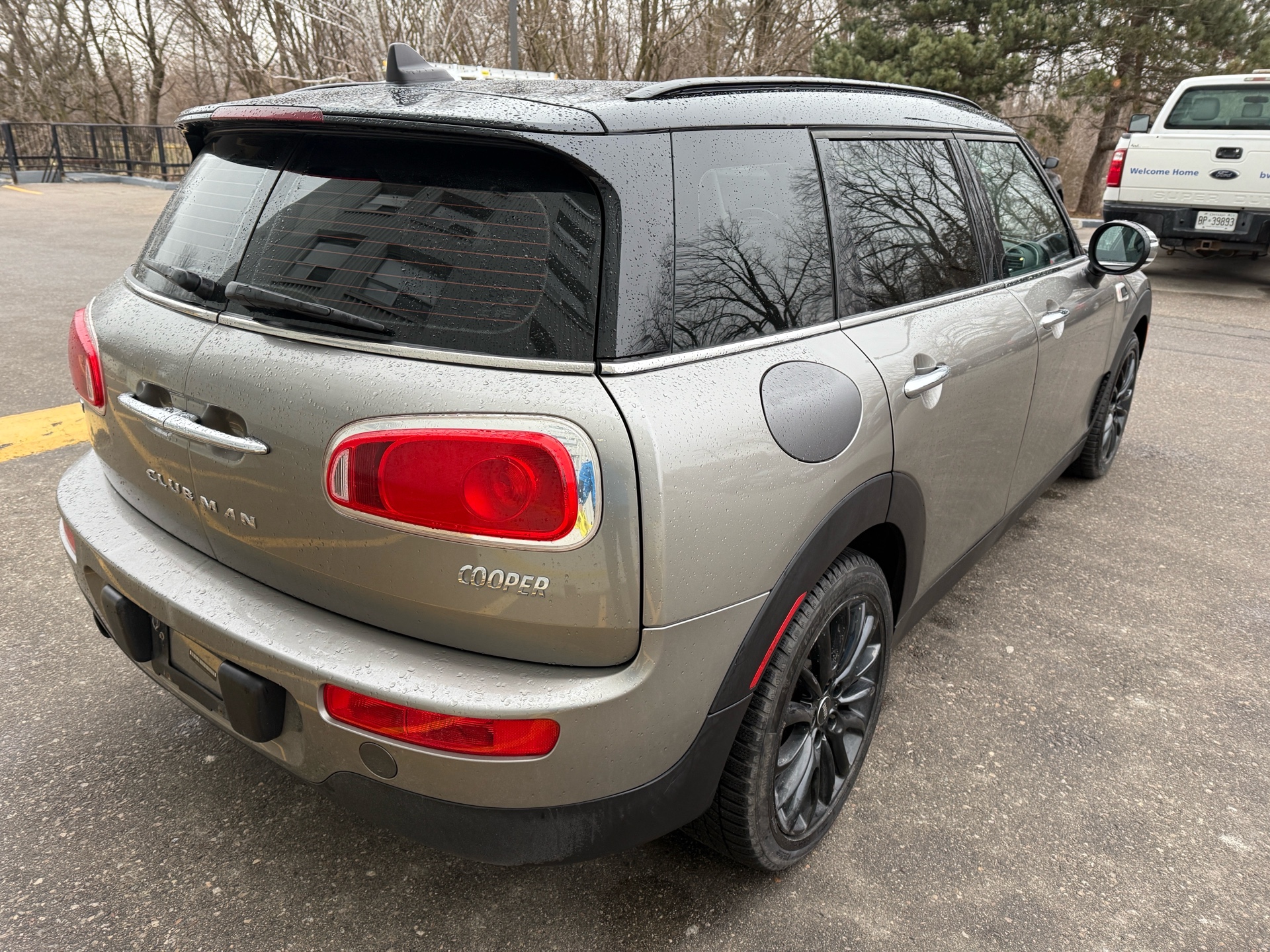 /canadacars/2017-MINI-CooperClubman-14210163019286304.jpg