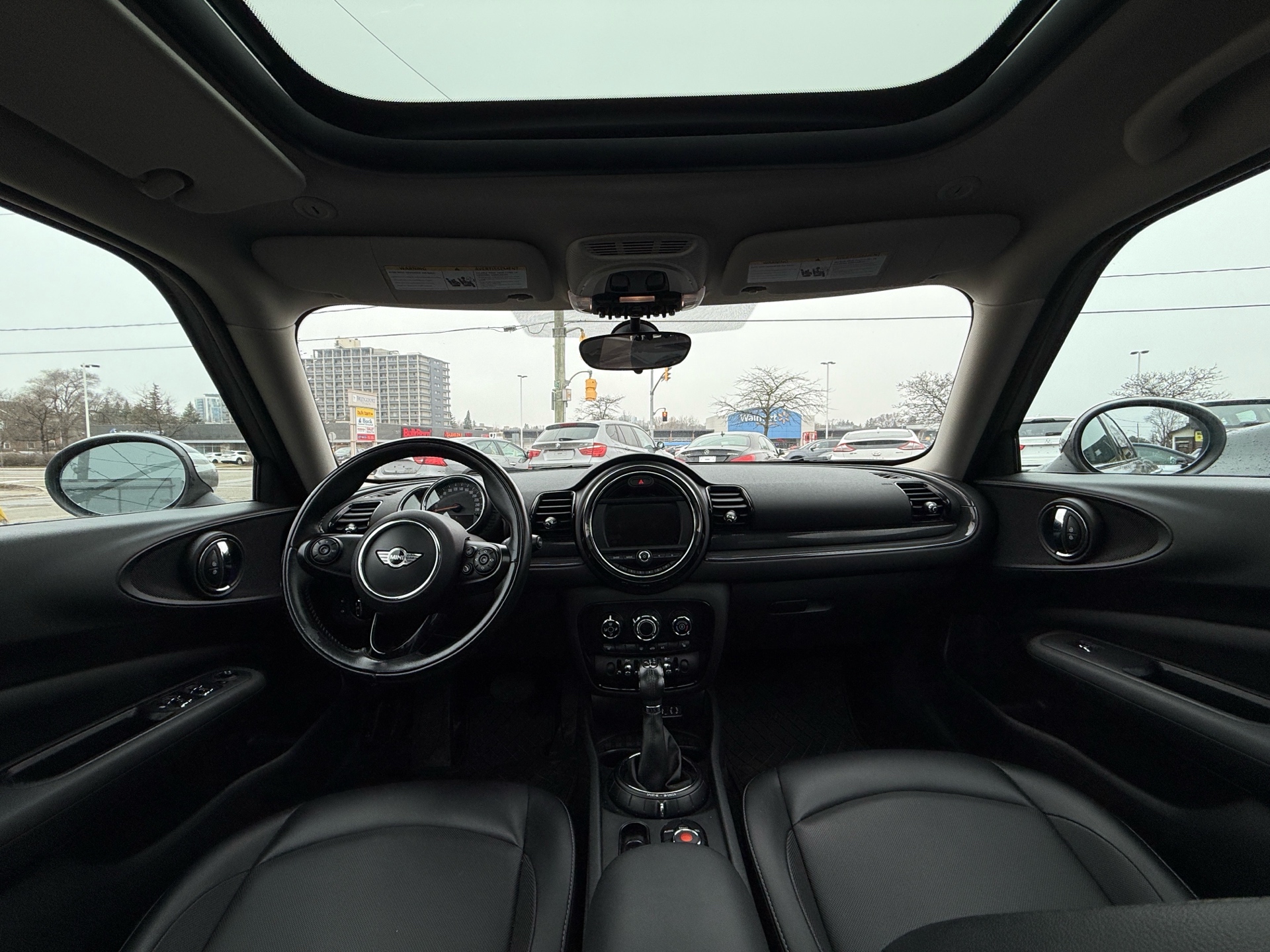 /canadacars/2017-MINI-CooperClubman-5848803054141007.jpg