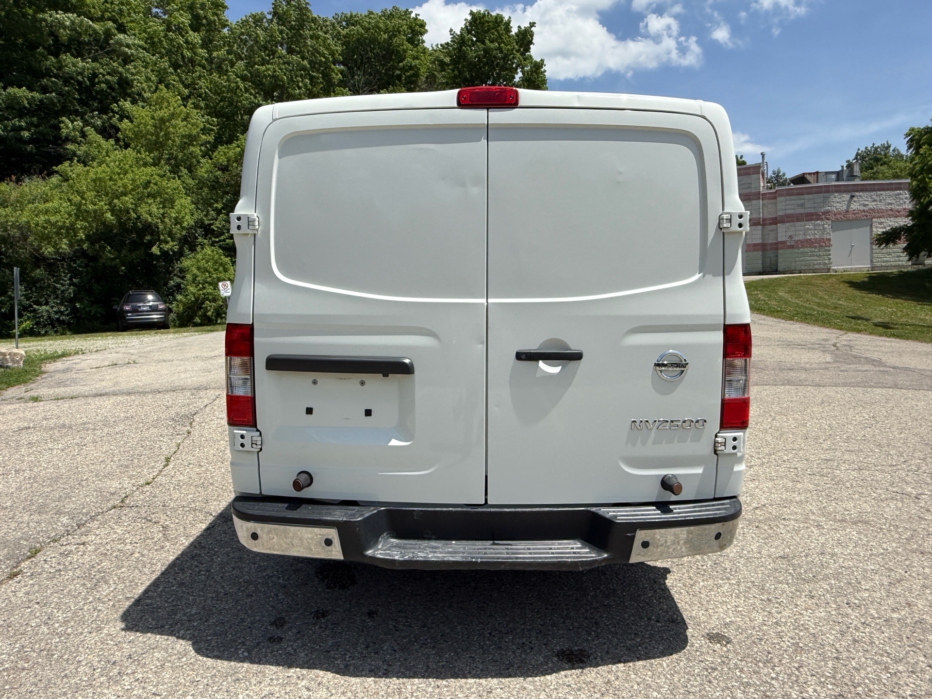 /canadacars/2017-Nissan-NVCargo-3006263267040996.jpg