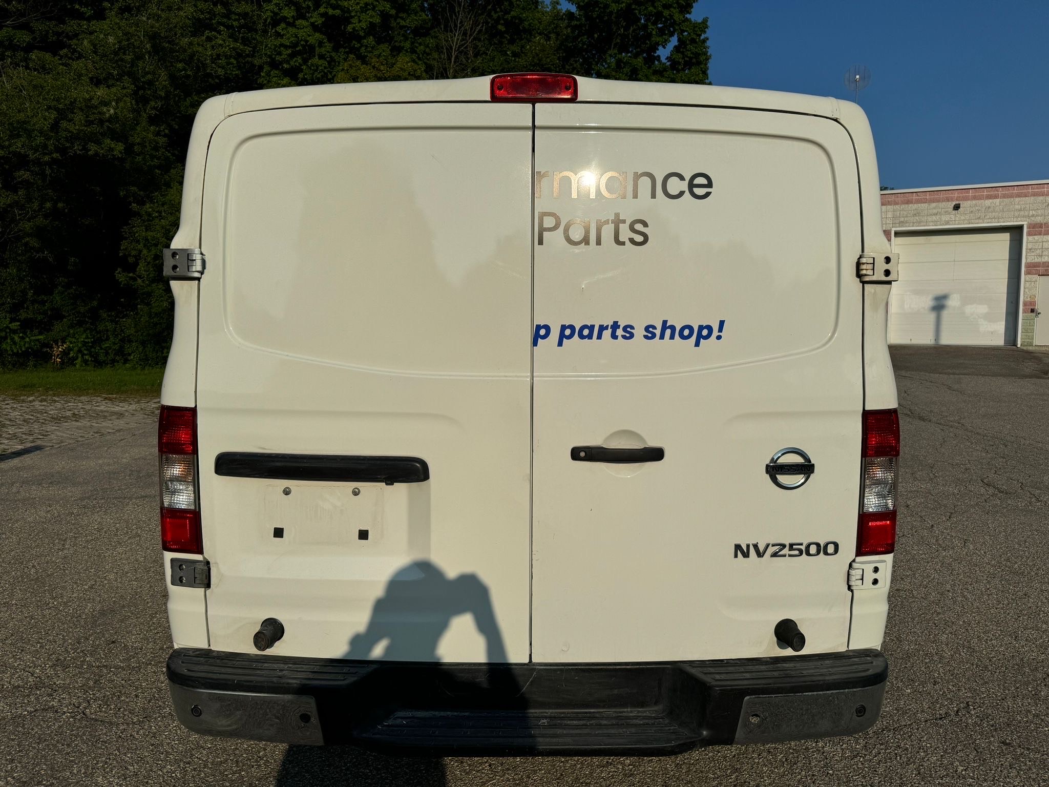 /canadacars/2017-Nissan-NVCargo-5454598918873794.jpg