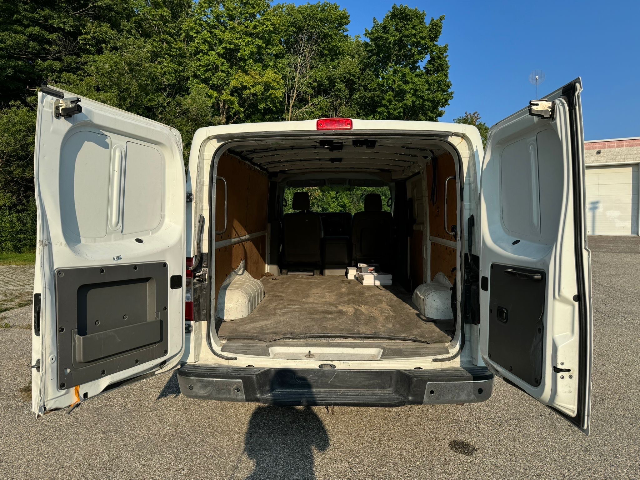 /canadacars/2017-Nissan-NVCargo-6485713767112251.jpg