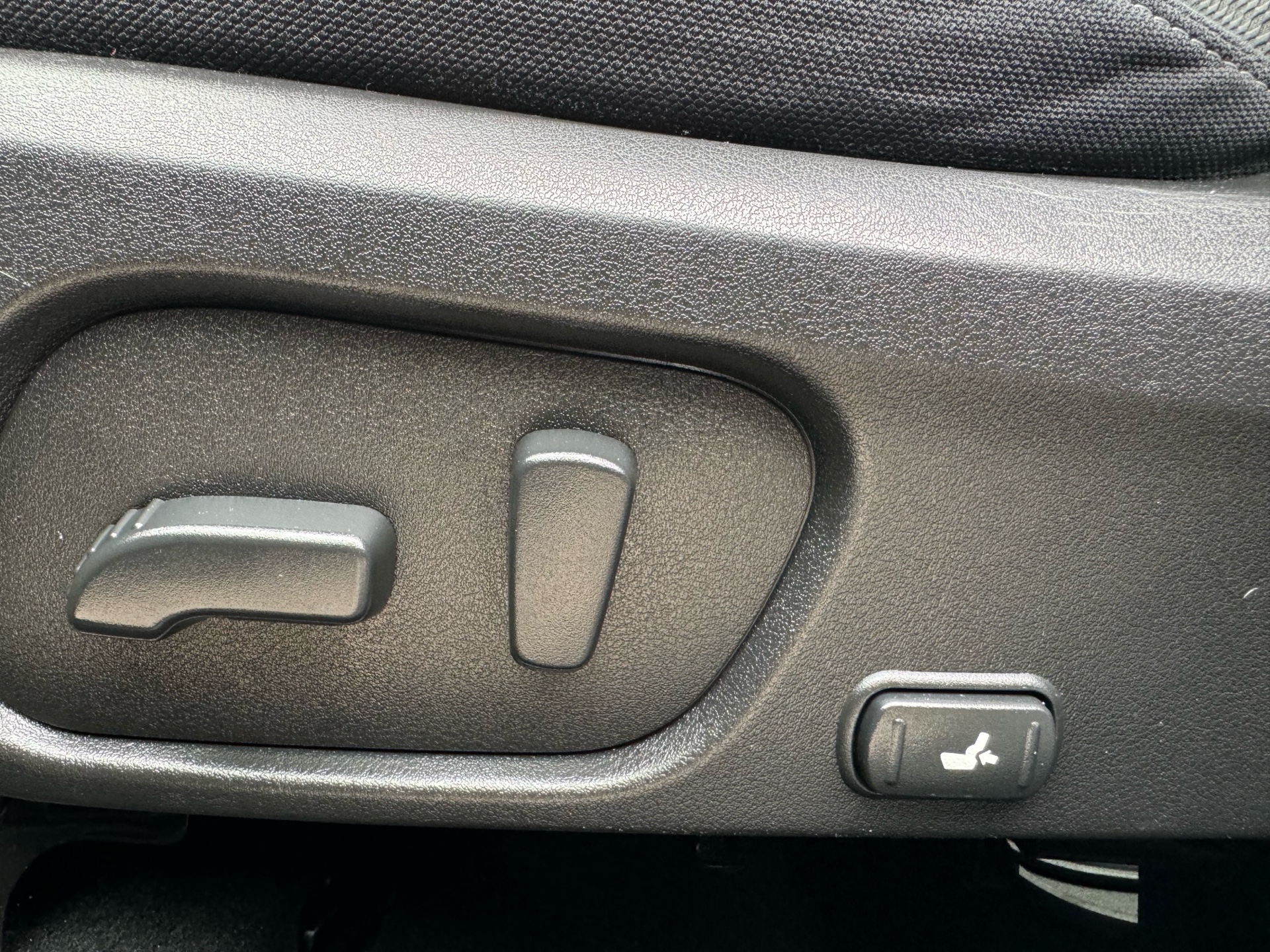/canadacars/2017-Subaru-Forester-42076373673619916.jpg