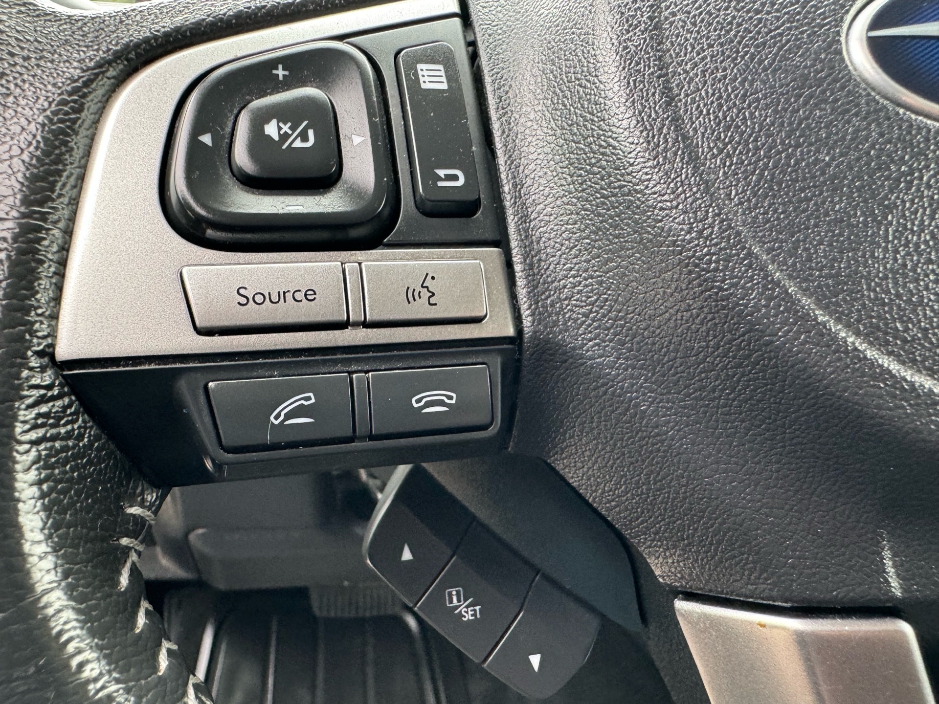 /canadacars/2017-Subaru-Forester-5952344651231809.jpg