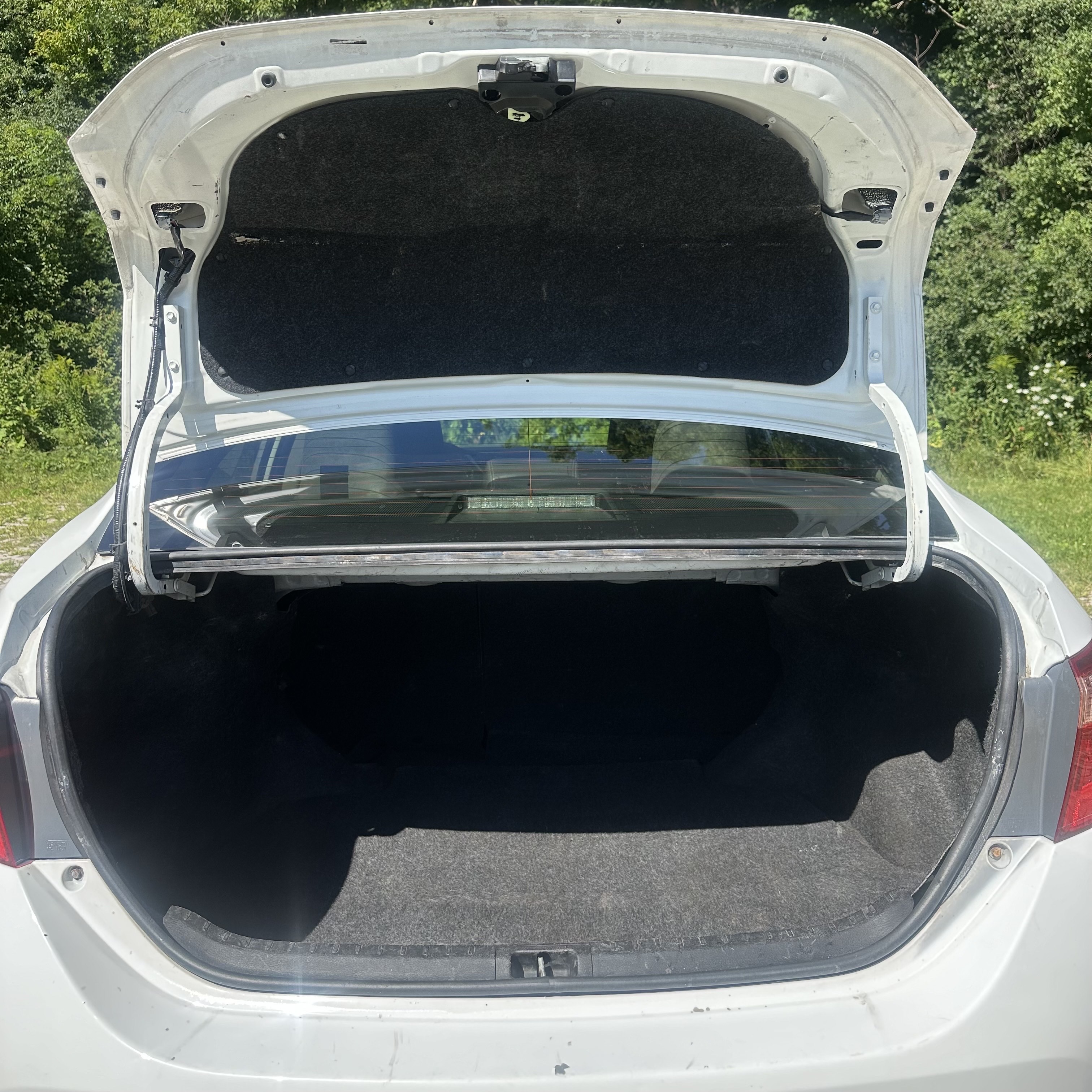 /canadacars/2017-Toyota-Corolla-17740061758210346.jpg