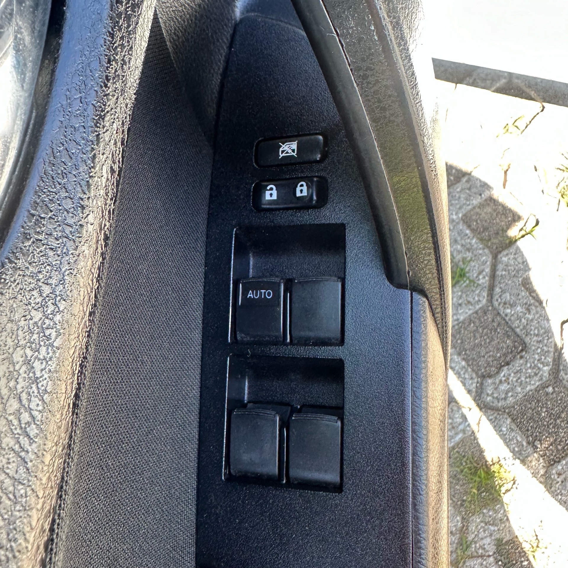 /canadacars/2017-Toyota-Corolla-990393719710075.jpg