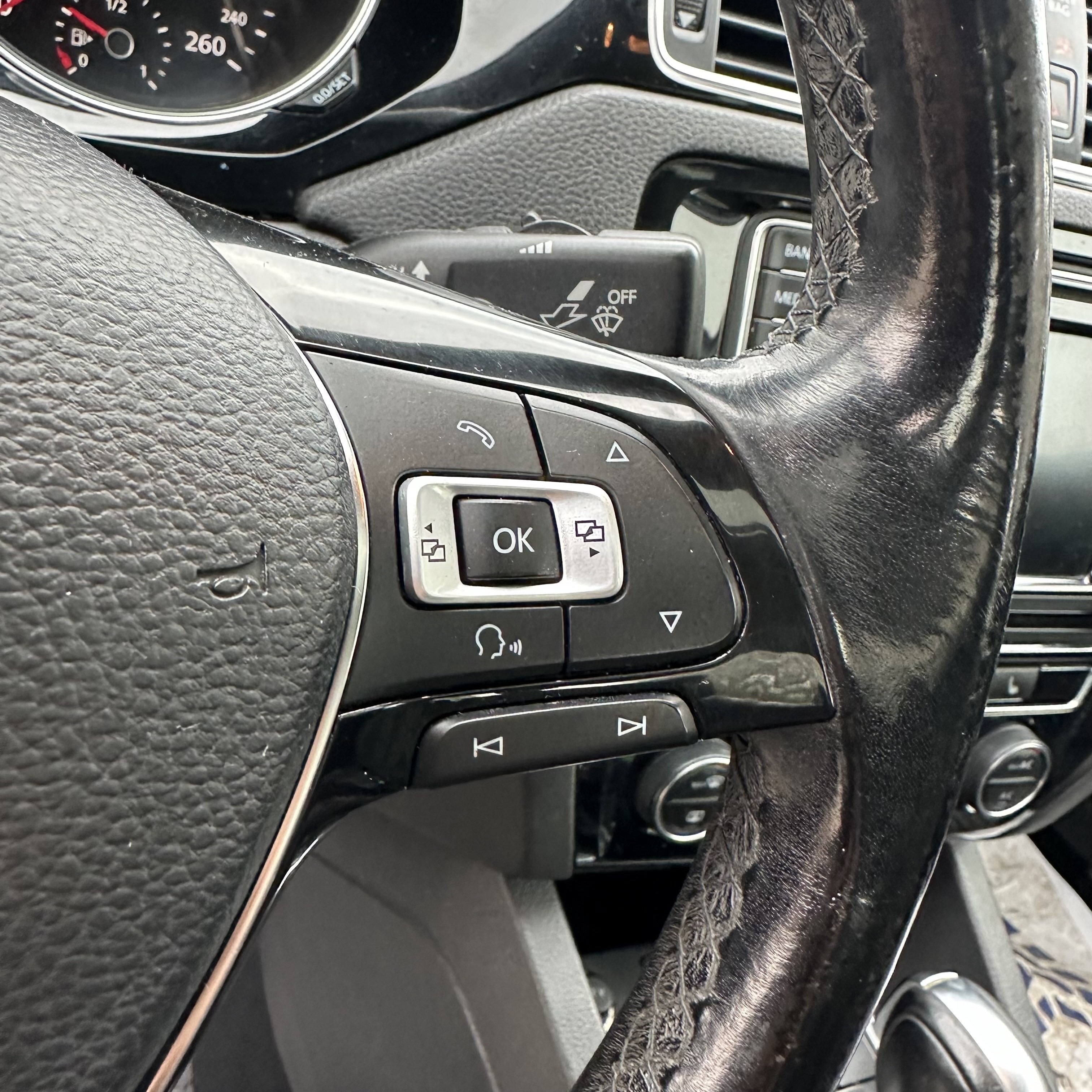 /canadacars/2017-Volkswagen-Jetta-006069570773305166.jpg
