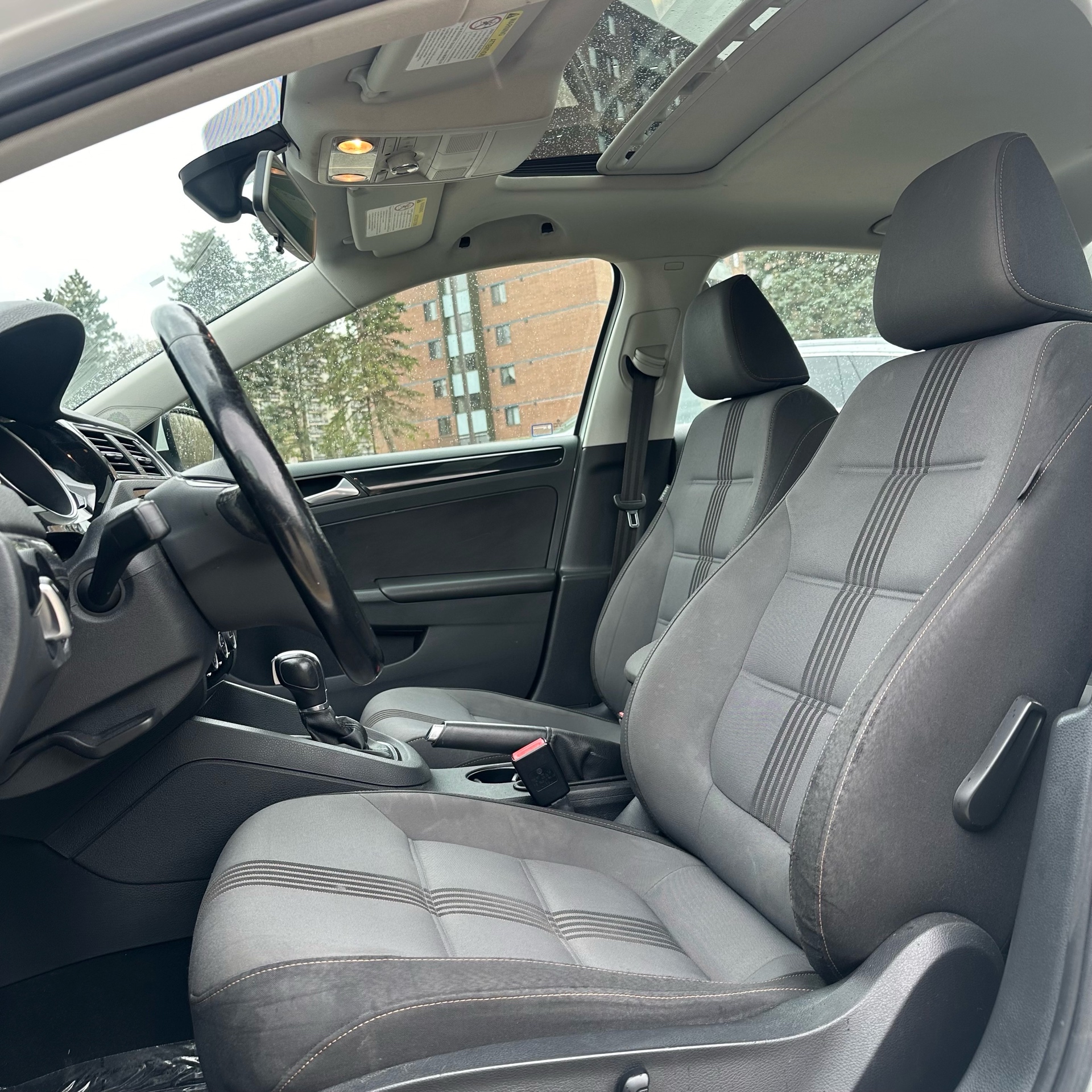 /canadacars/2017-Volkswagen-Jetta-25886971448658835.jpg