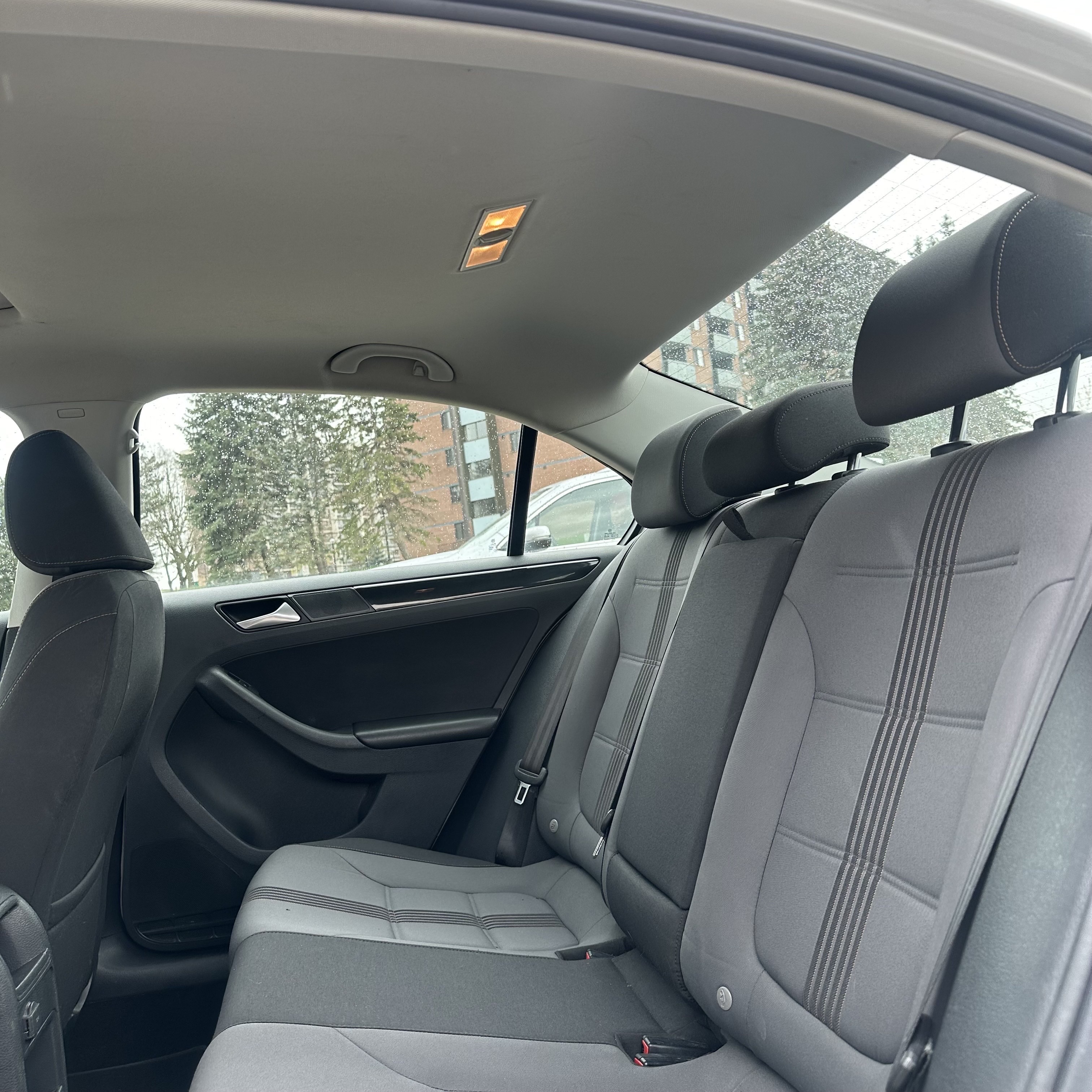 /canadacars/2017-Volkswagen-Jetta-336870693457048.jpg