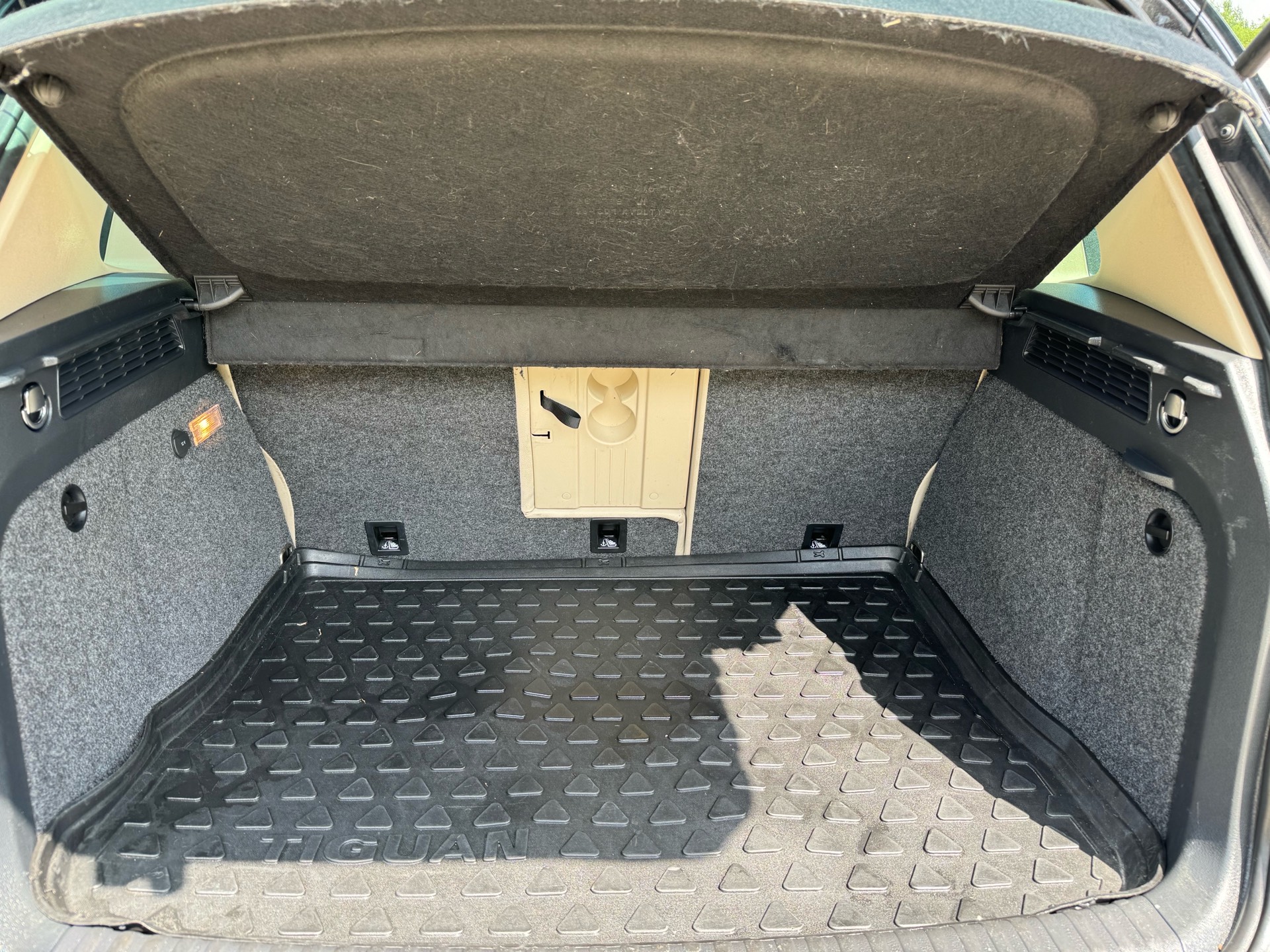 /canadacars/2017-Volkswagen-Tiguan-6123625697591888.jpg