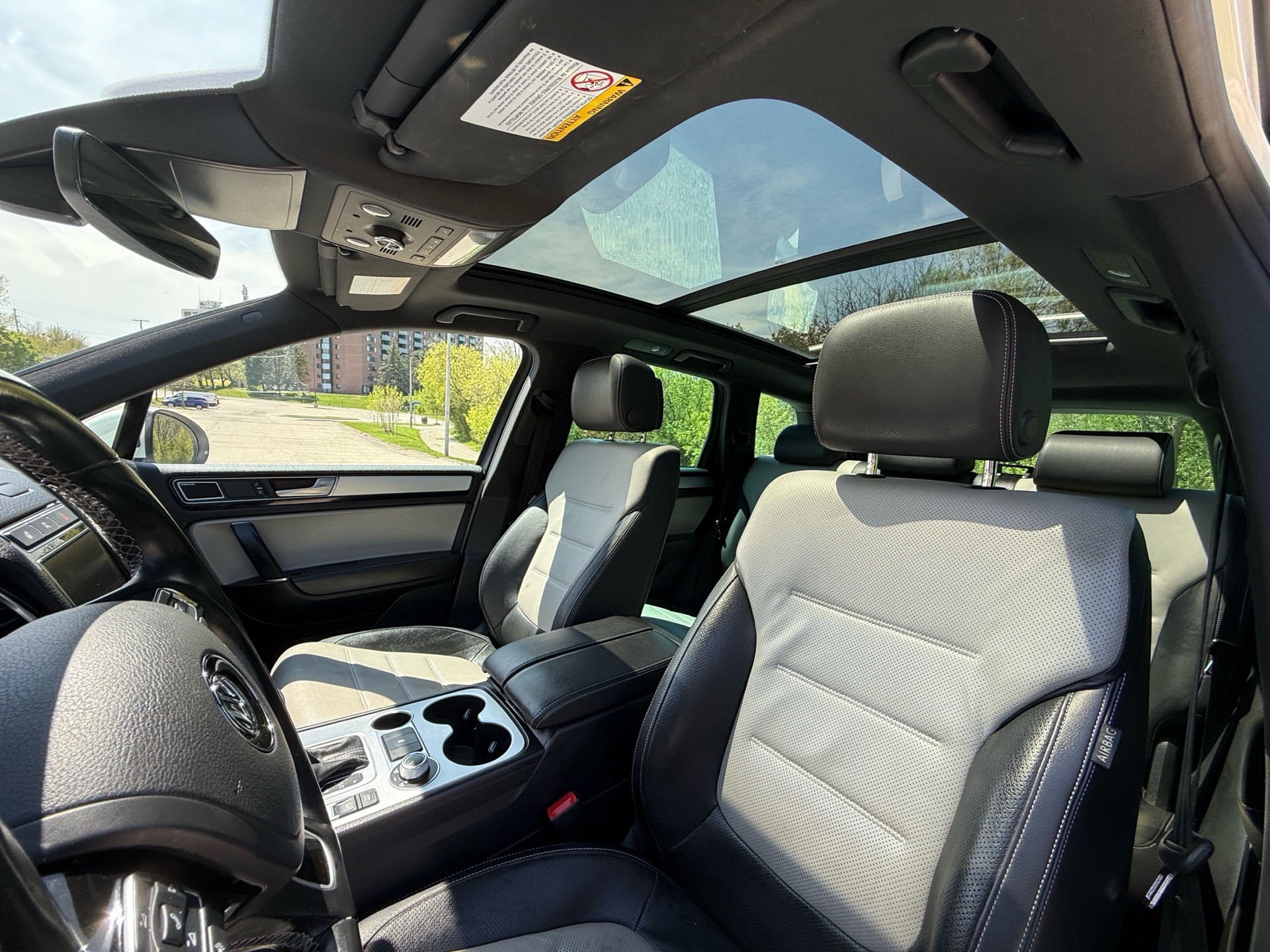 /canadacars/2017-Volkswagen-Touareg-48673492540538854.jpg