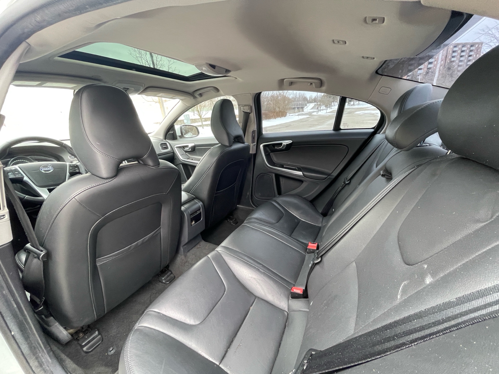 /canadacars/2017-Volvo-S60-8932389901953244.jpg