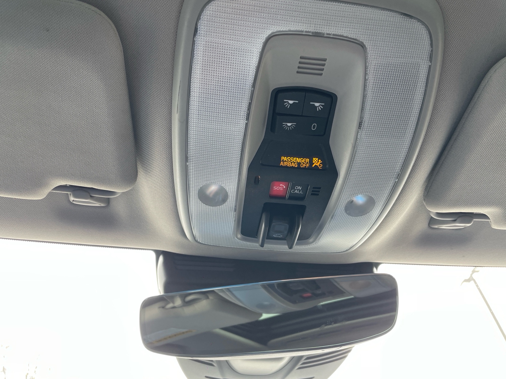 /canadacars/2017-Volvo-S60-9040897186076429.jpg