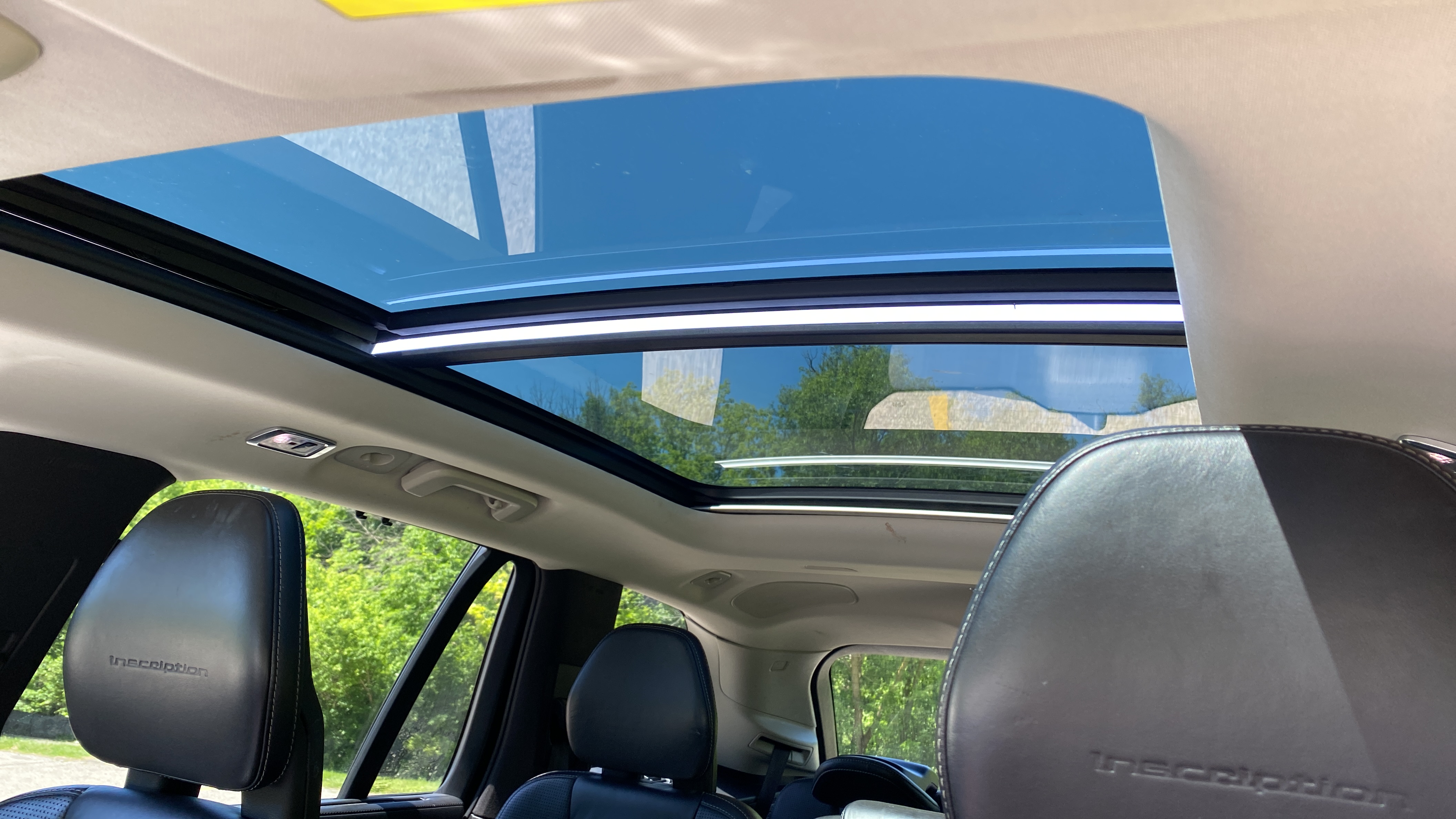 /canadacars/2017-Volvo-XC90Hybrid-35958330559151586.jpg