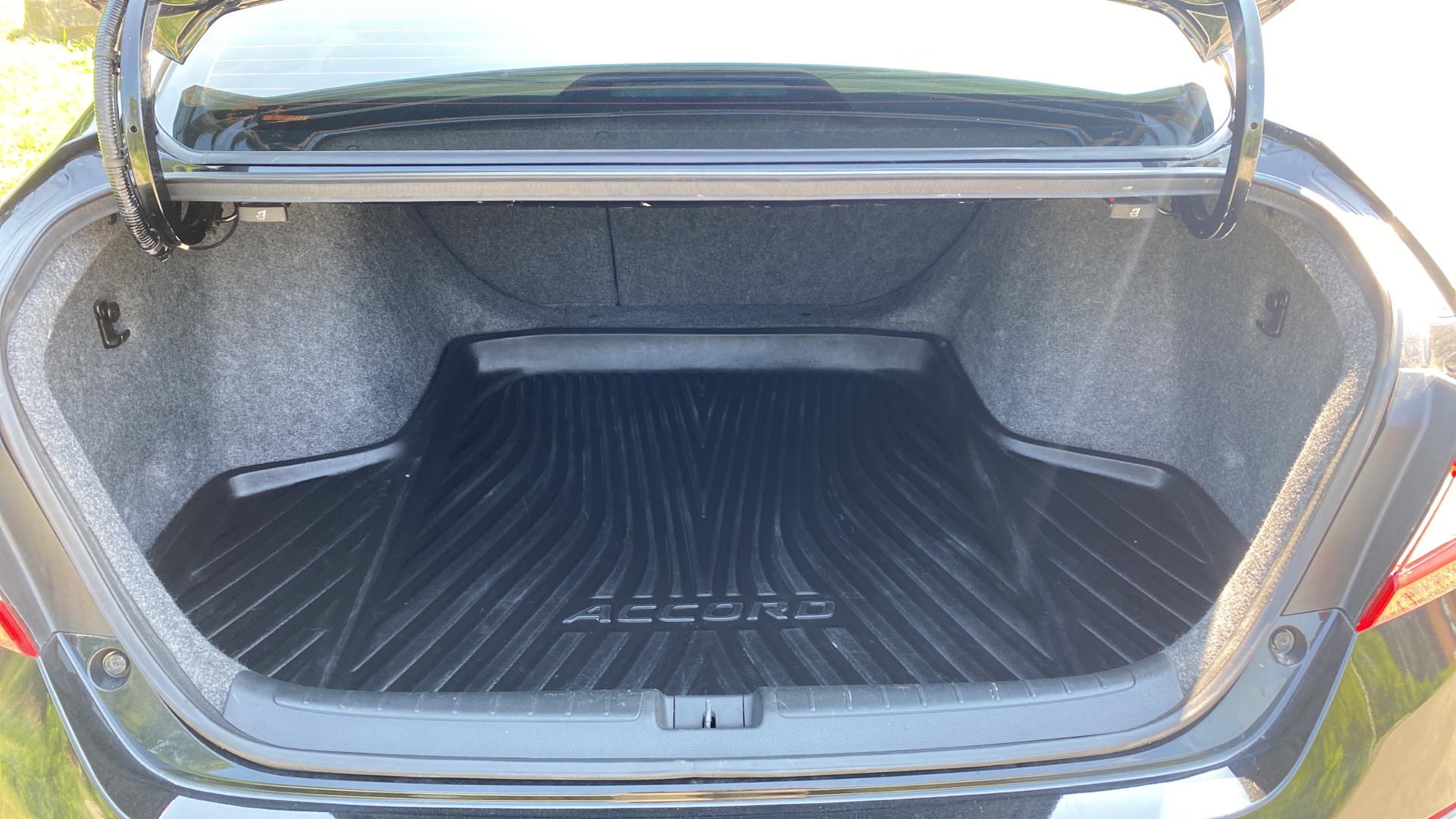 /canadacars/2018-Honda-Accord-1078916897227622.jpg