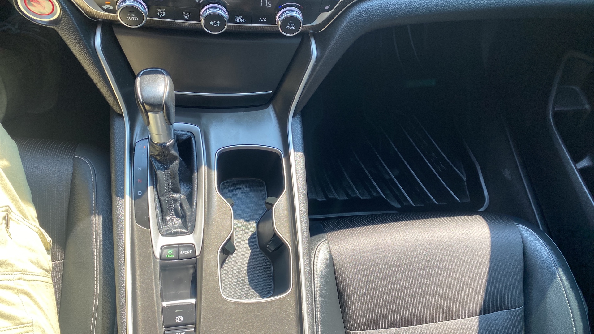 /canadacars/2018-Honda-Accord-9414810911191256.jpg