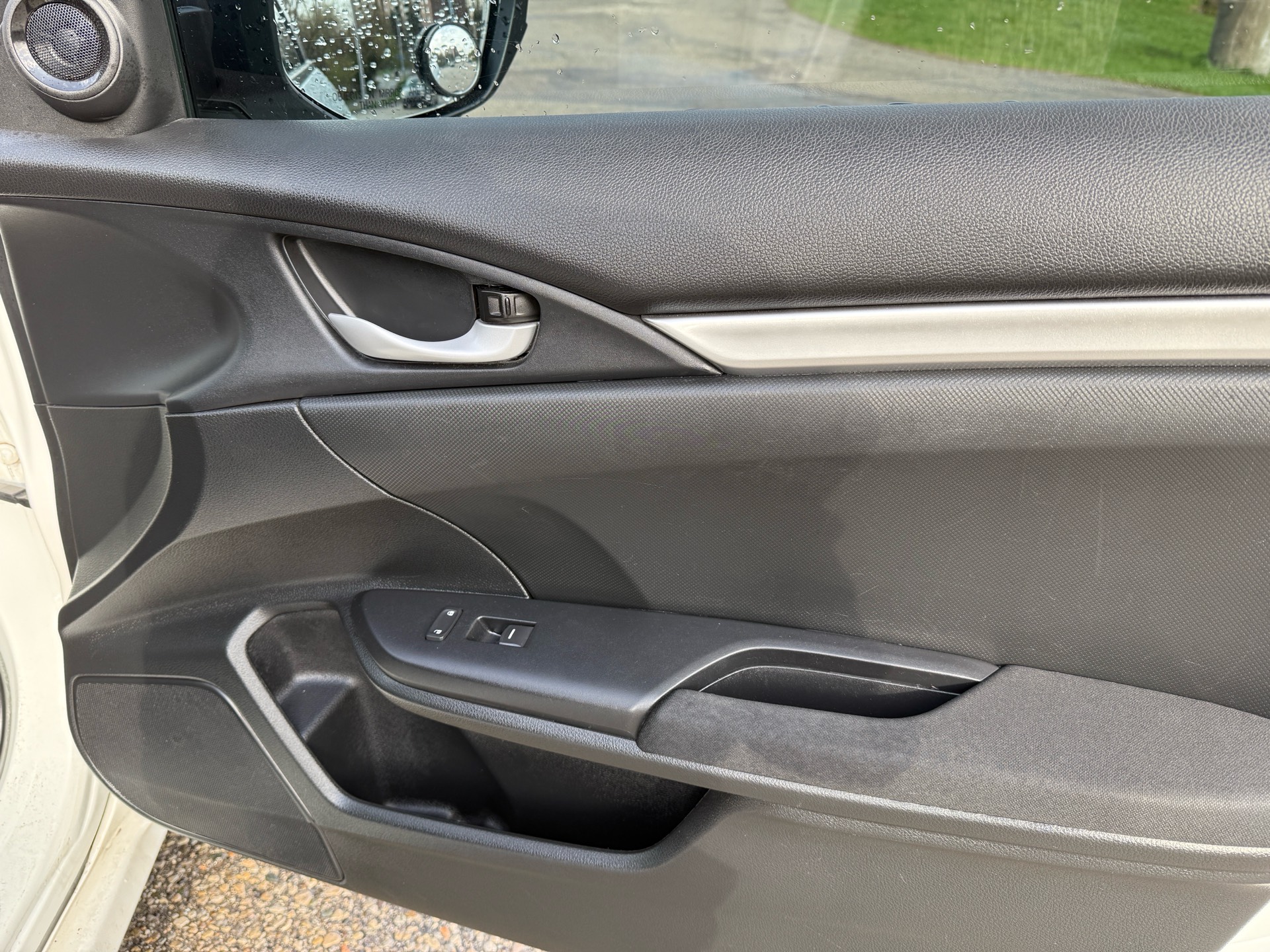 /canadacars/2018-Honda-Civic-5703508525864158.jpg