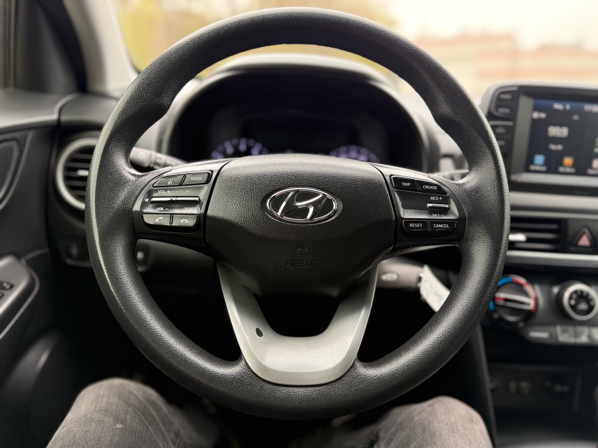 /canadacars/2018-Hyundai-Kona-39802862988722576.jpg