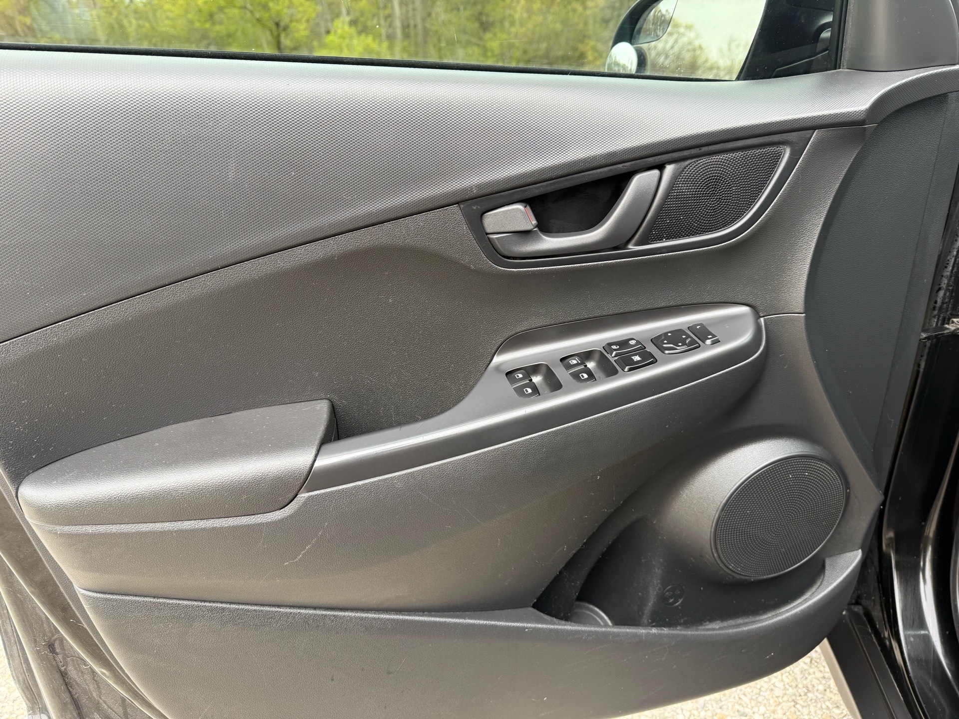 /canadacars/2018-Hyundai-Kona-6634230921927633.jpg