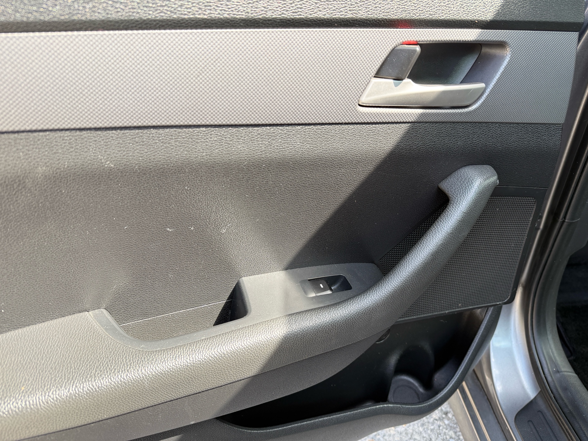 /canadacars/2018-Hyundai-Sonata-277612650370324.jpg