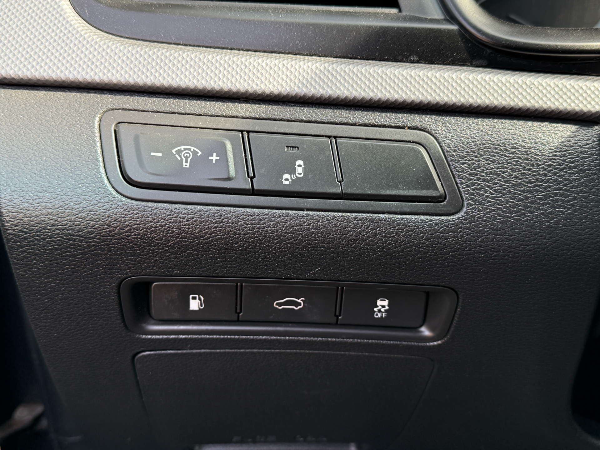 /canadacars/2018-Hyundai-Sonata-5746756151058132.jpg