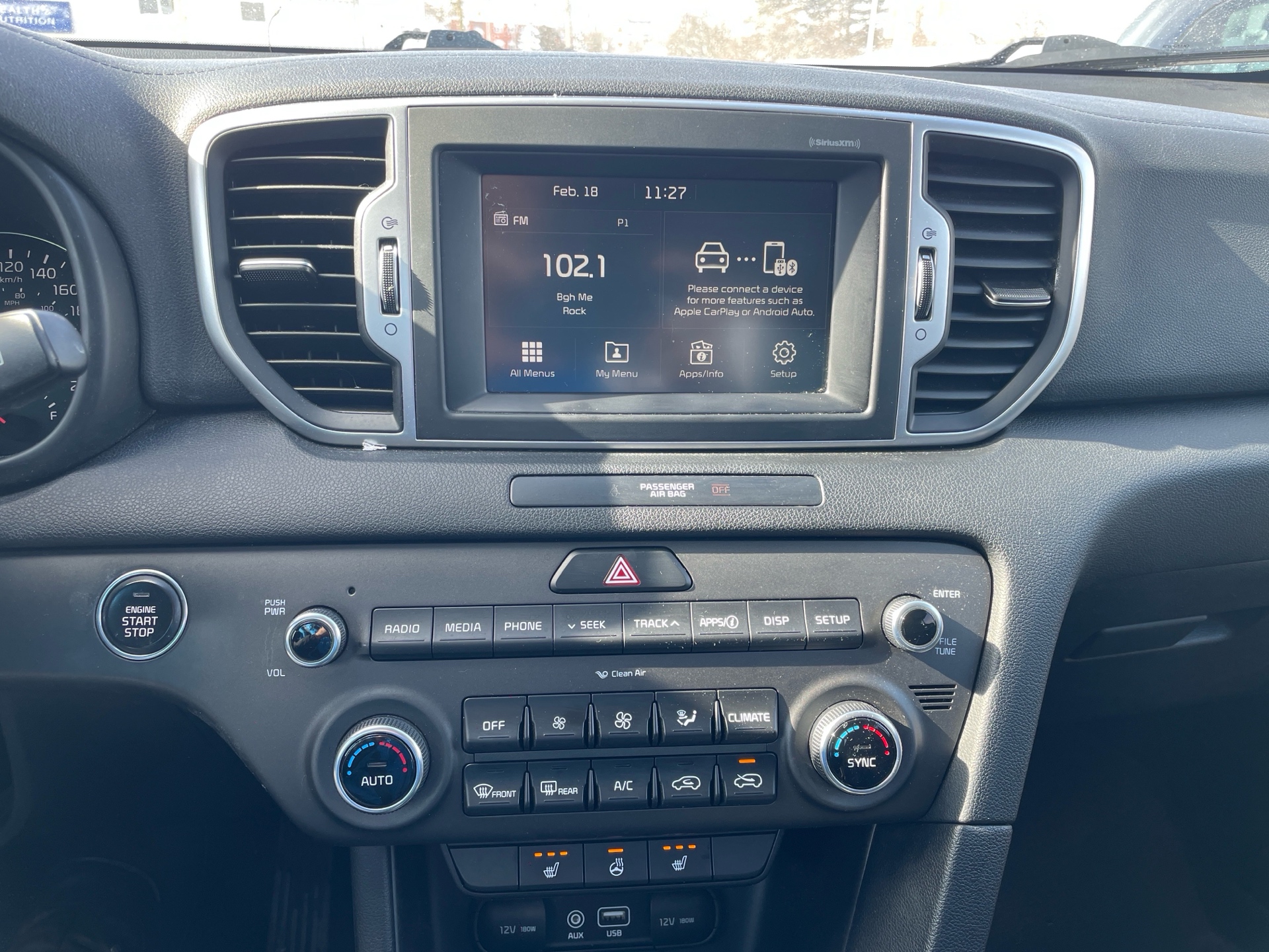 /canadacars/2018-Kia-Sportage-5942341613372315.jpg