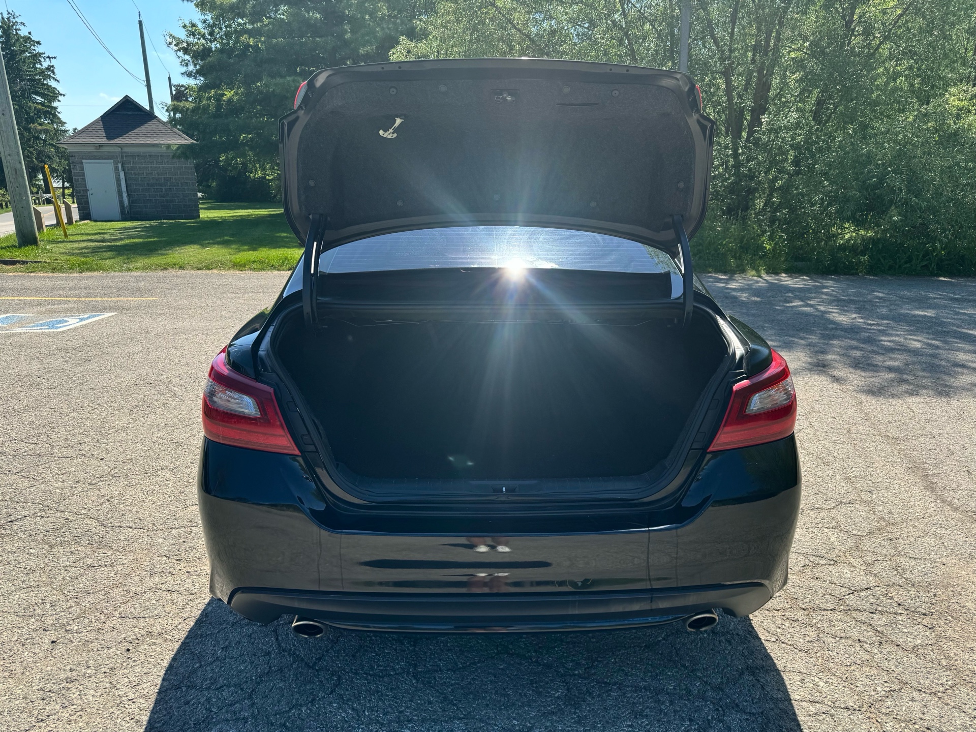 /canadacars/2018-Nissan-Altima-9210600259763013.jpg
