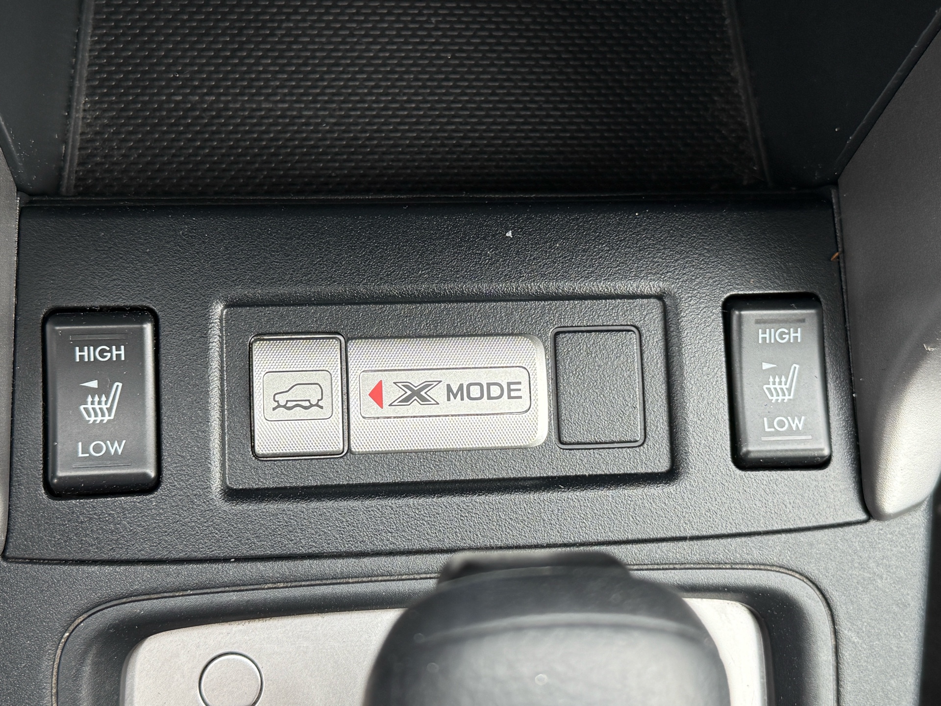 /canadacars/2018-Subaru-Forester-30980361693450953.jpg
