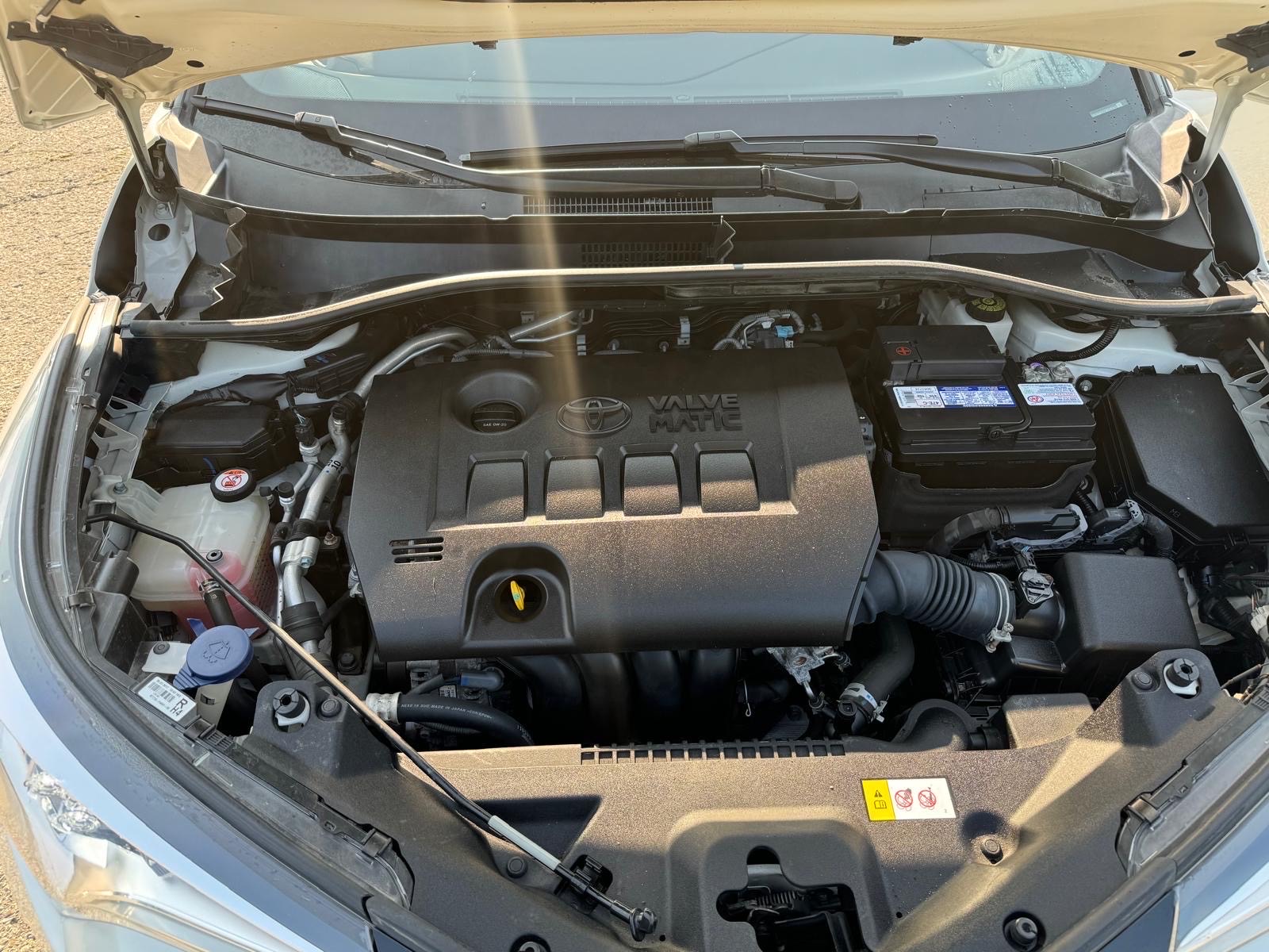 /canadacars/2018-Toyota-C-HR-8962578924609195.jpg