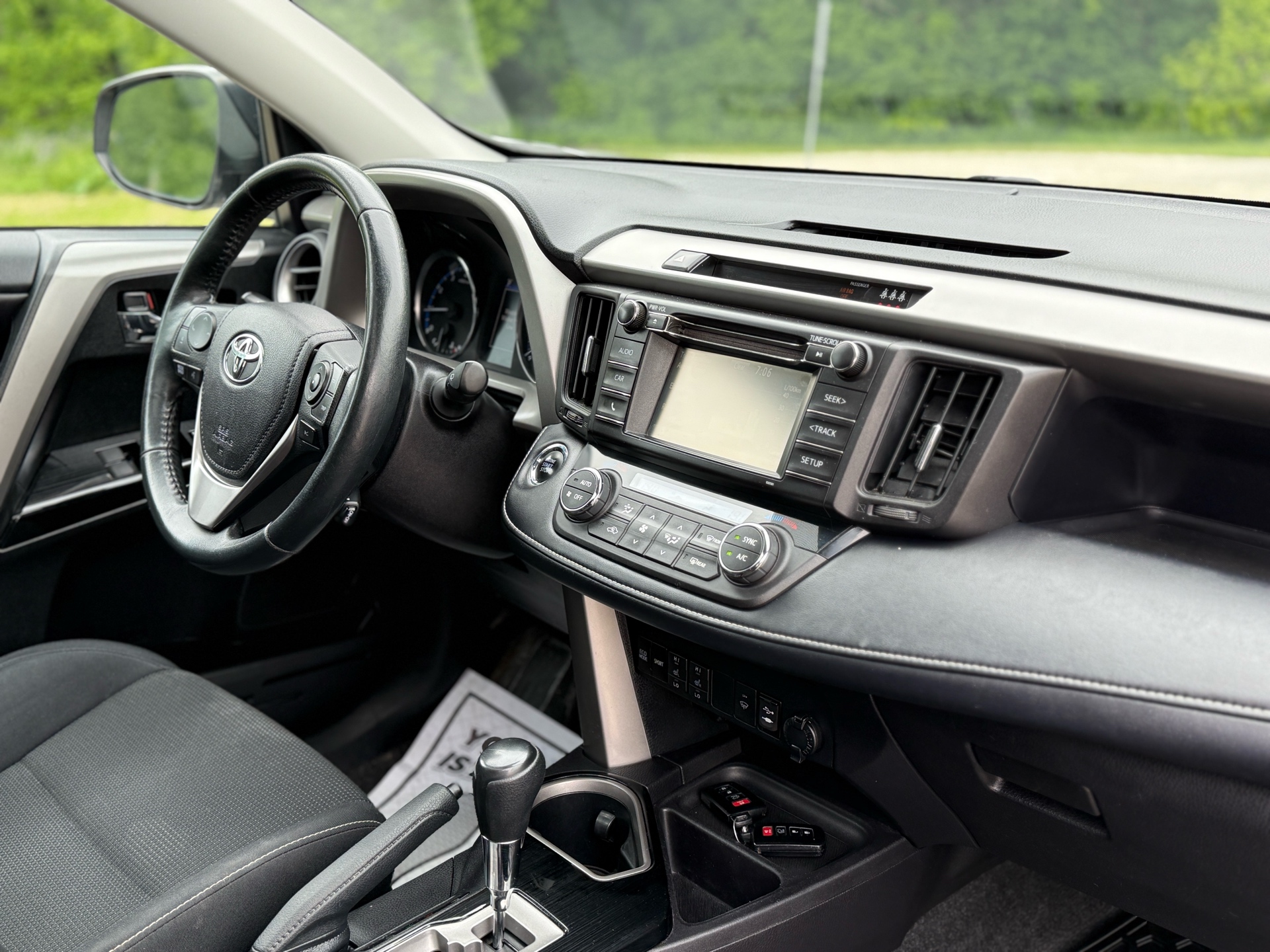 /canadacars/2018-Toyota-RAV4-3680361892067594.jpg