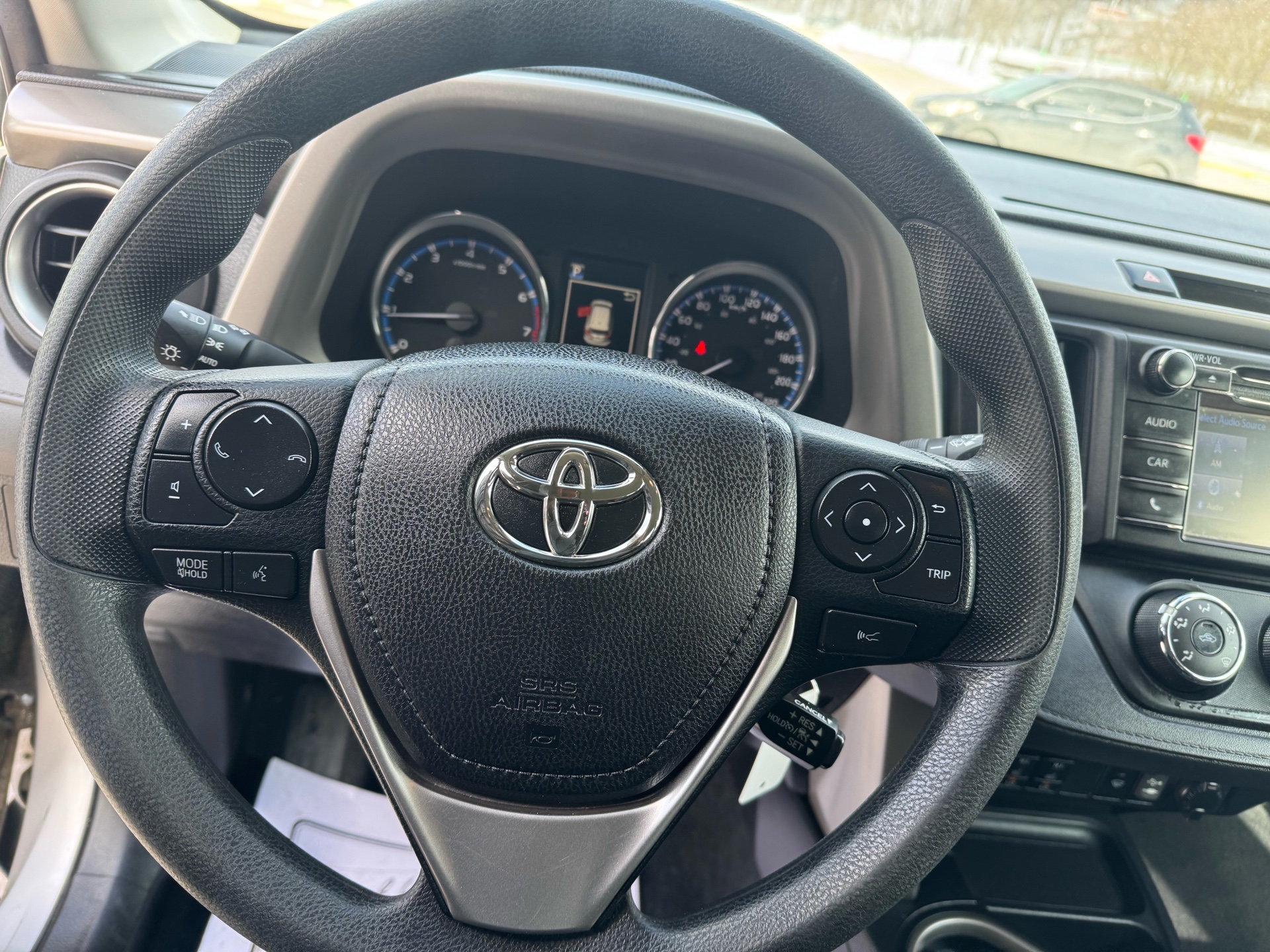 /canadacars/2018-Toyota-RAV4-7215360613353068.jpg