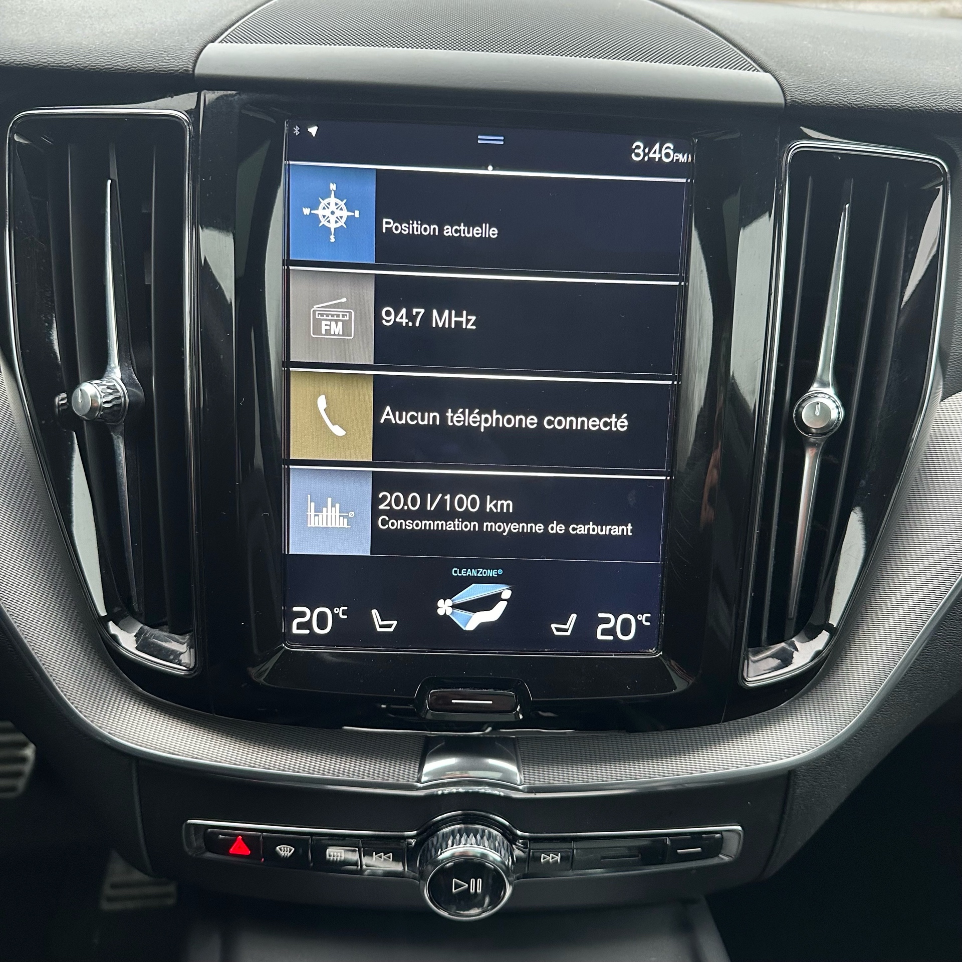 /canadacars/2018-VOLVO-XC60-3299524827406788.jpg