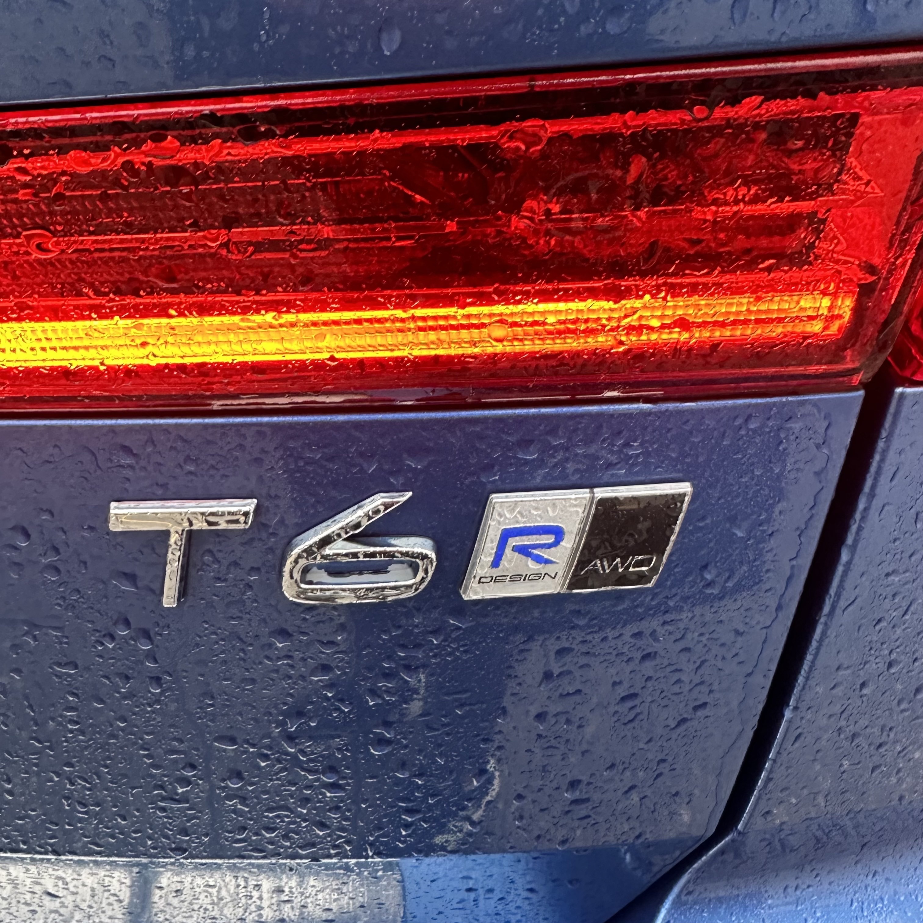 /canadacars/2018-VOLVO-XC60-9108286659293745.jpg