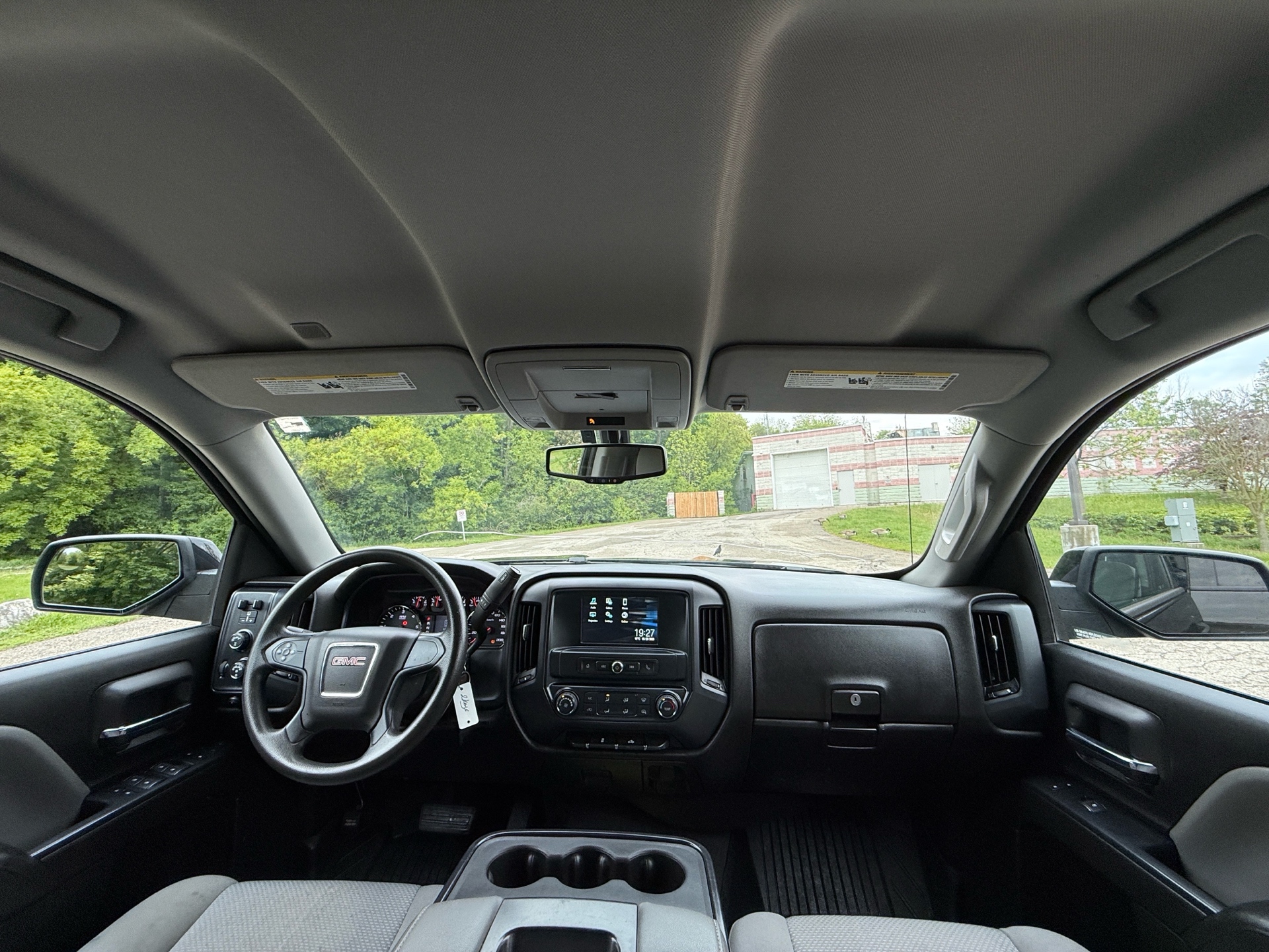 /canadacars/2019-GMC-Sierra1500-8874015413304319.jpg